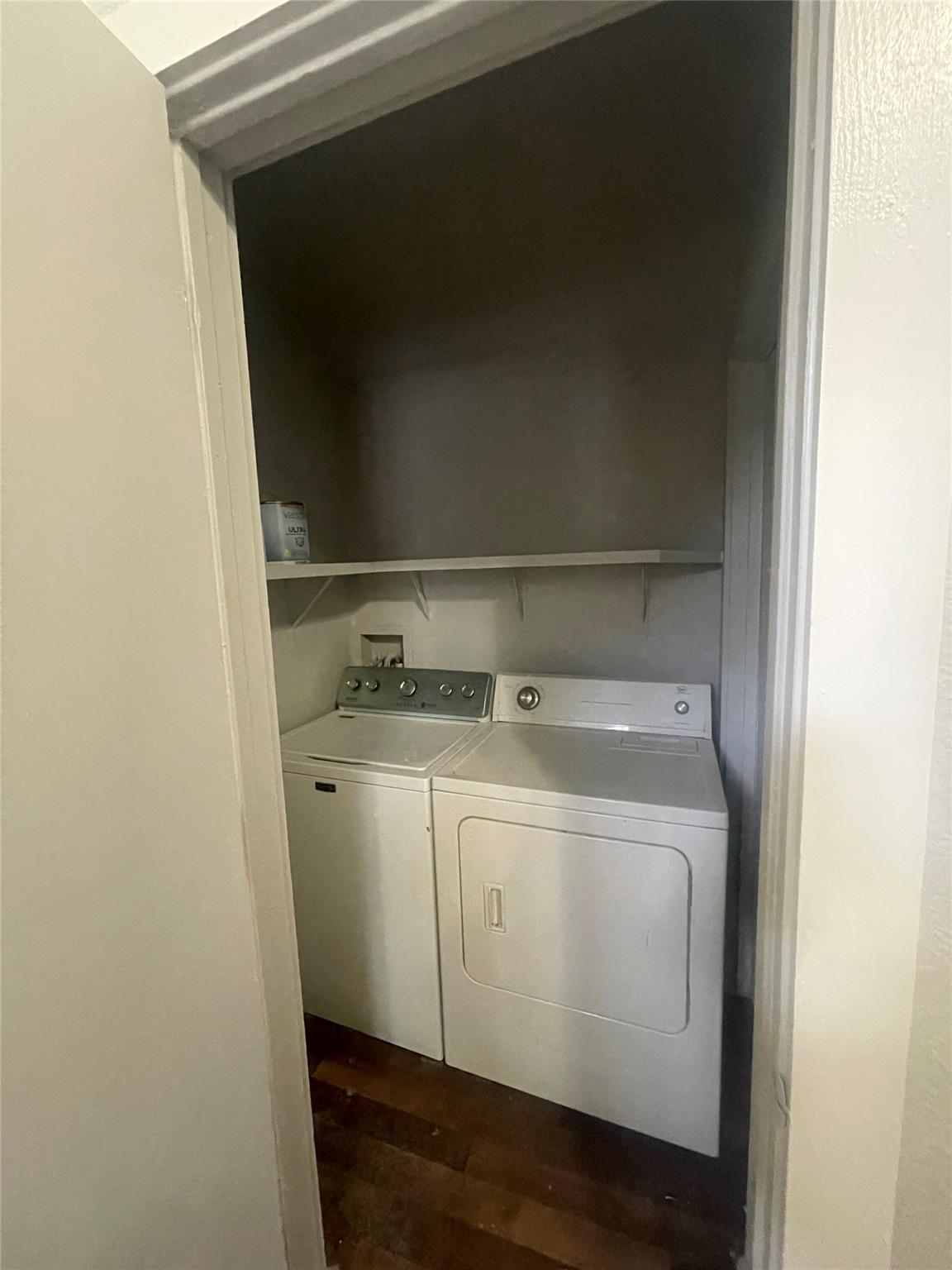 1108 W Mccarty Ln #a Property Photo 15