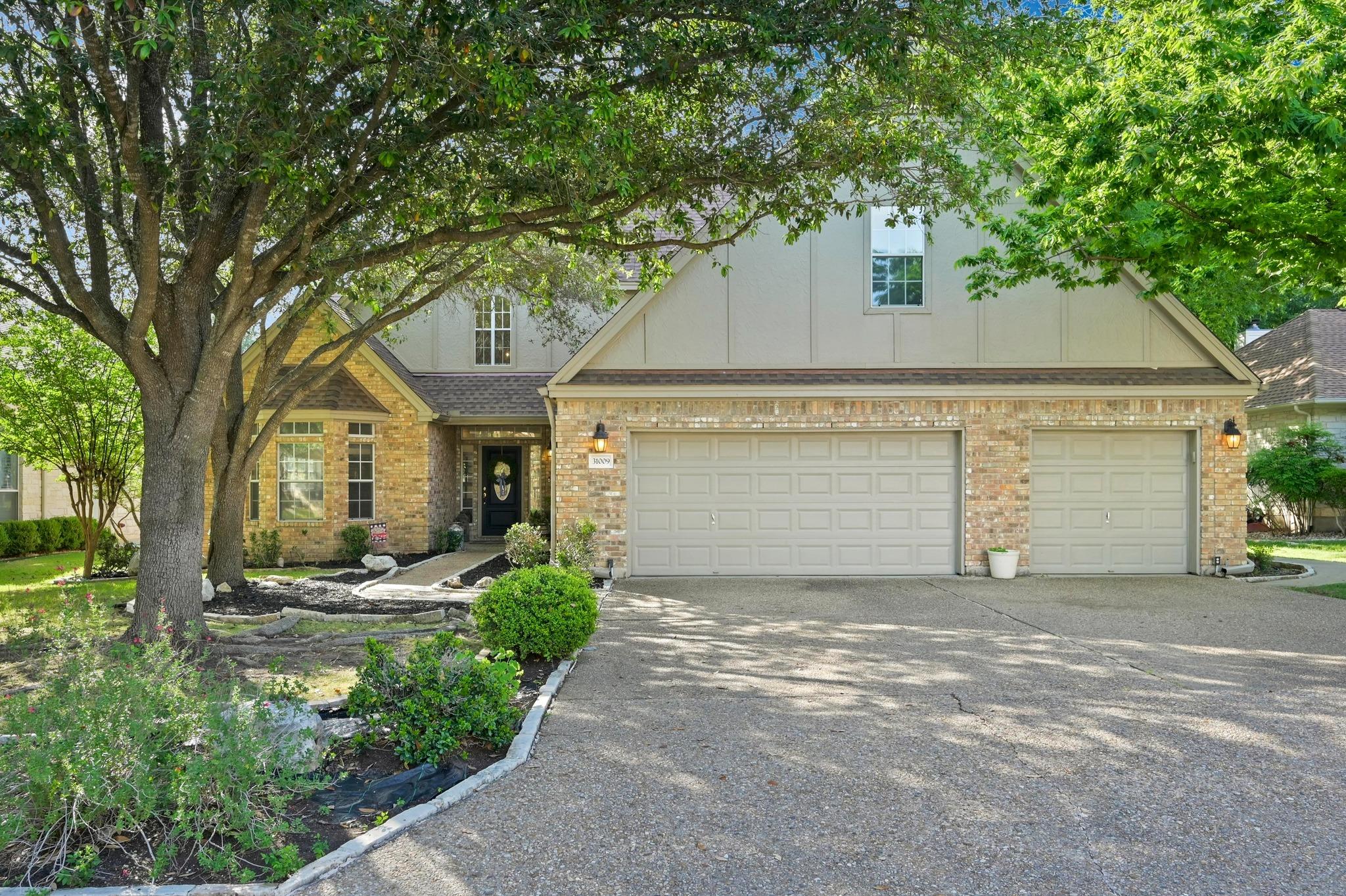31009 La Quinta DR Property Photo 1