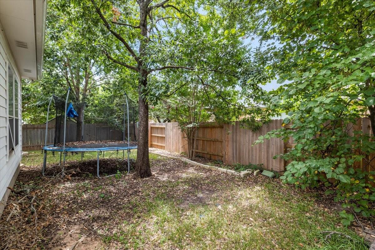3512 Shellcastle Ln Property Photo 6