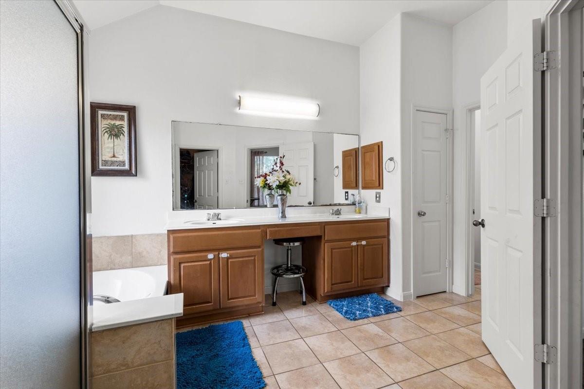 3512 Shellcastle Ln Property Photo 29