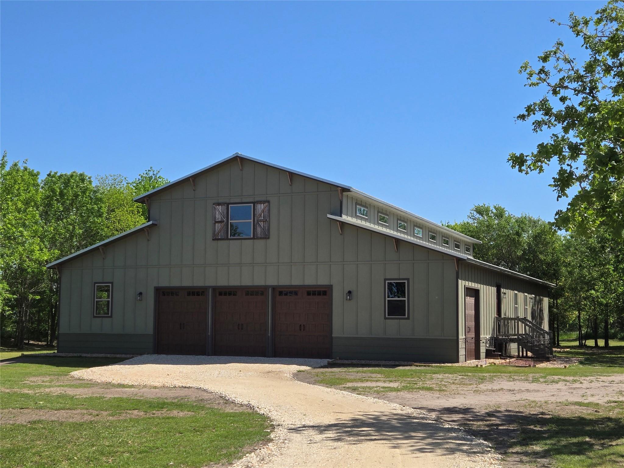 16227 County Road 436 Property Photo
