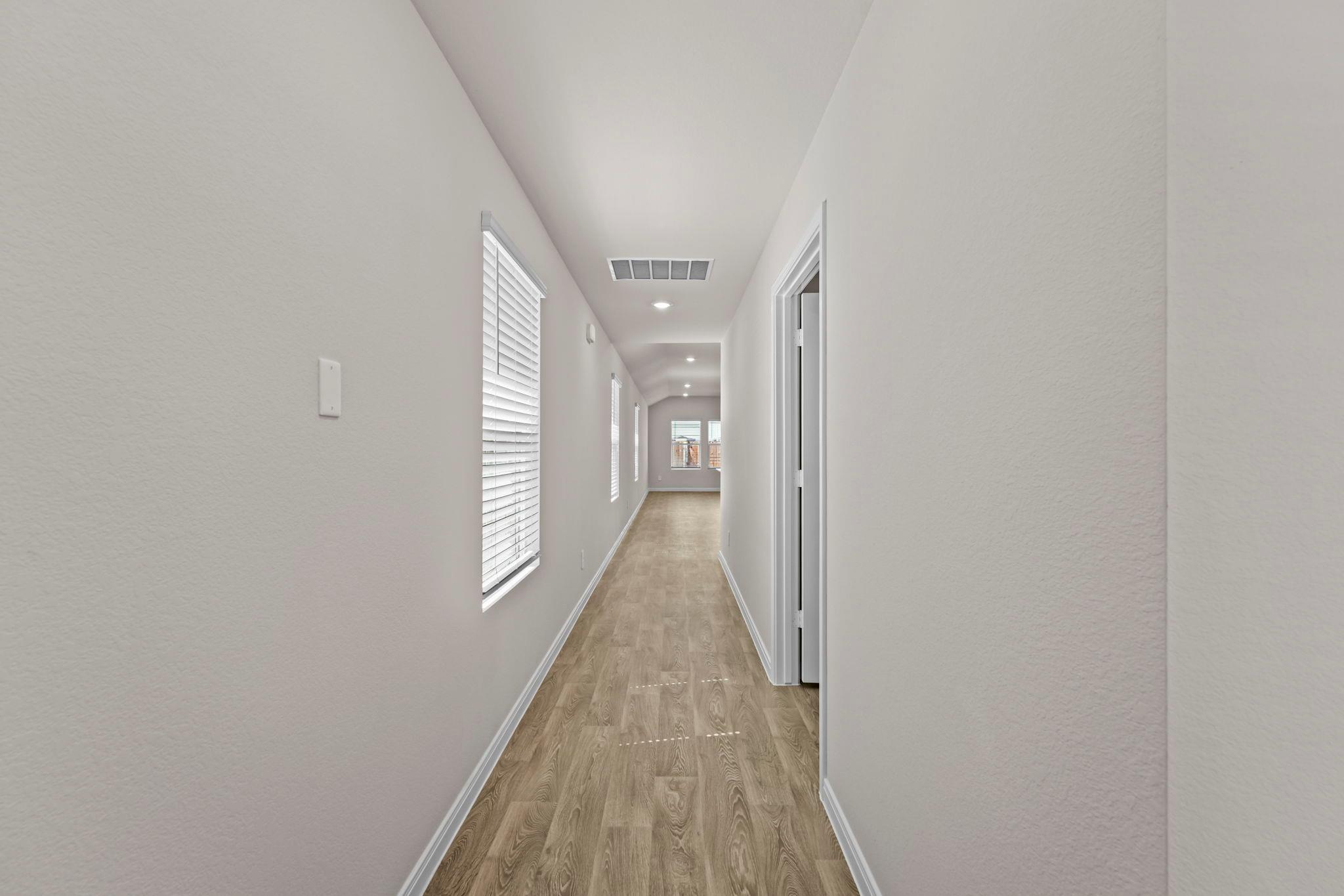 125 Raymondville Path Property Photo 2