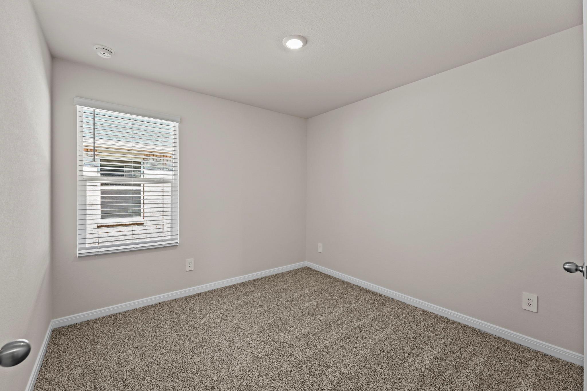 125 Raymondville Path Property Photo 9