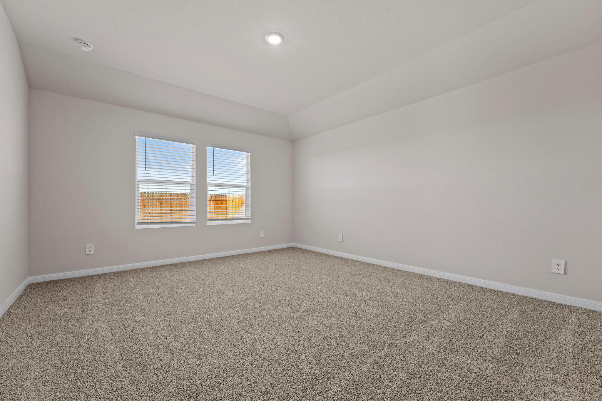 125 Raymondville Path Property Photo 17