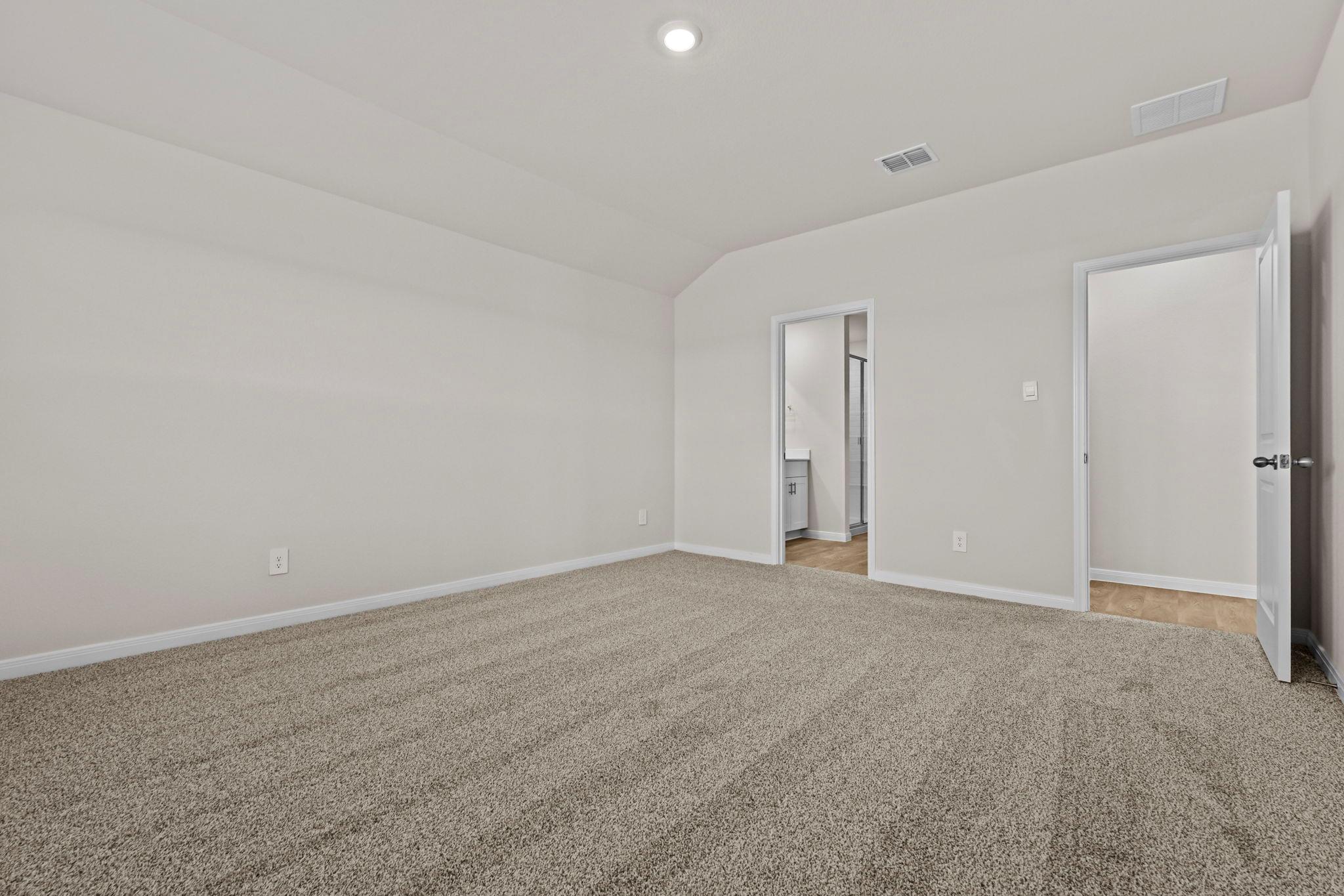 125 Raymondville Path Property Photo 18