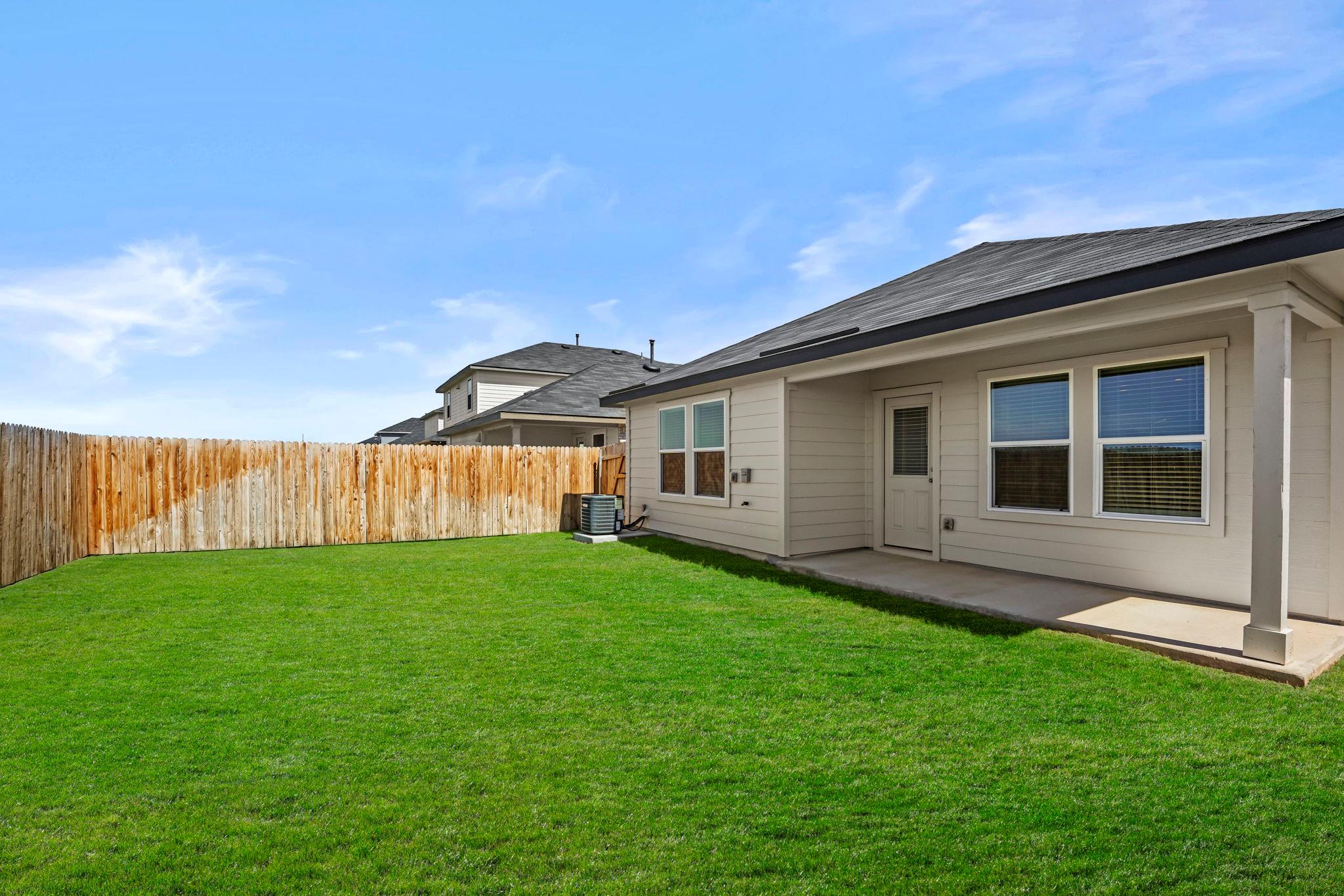 125 Raymondville Path Property Photo 21