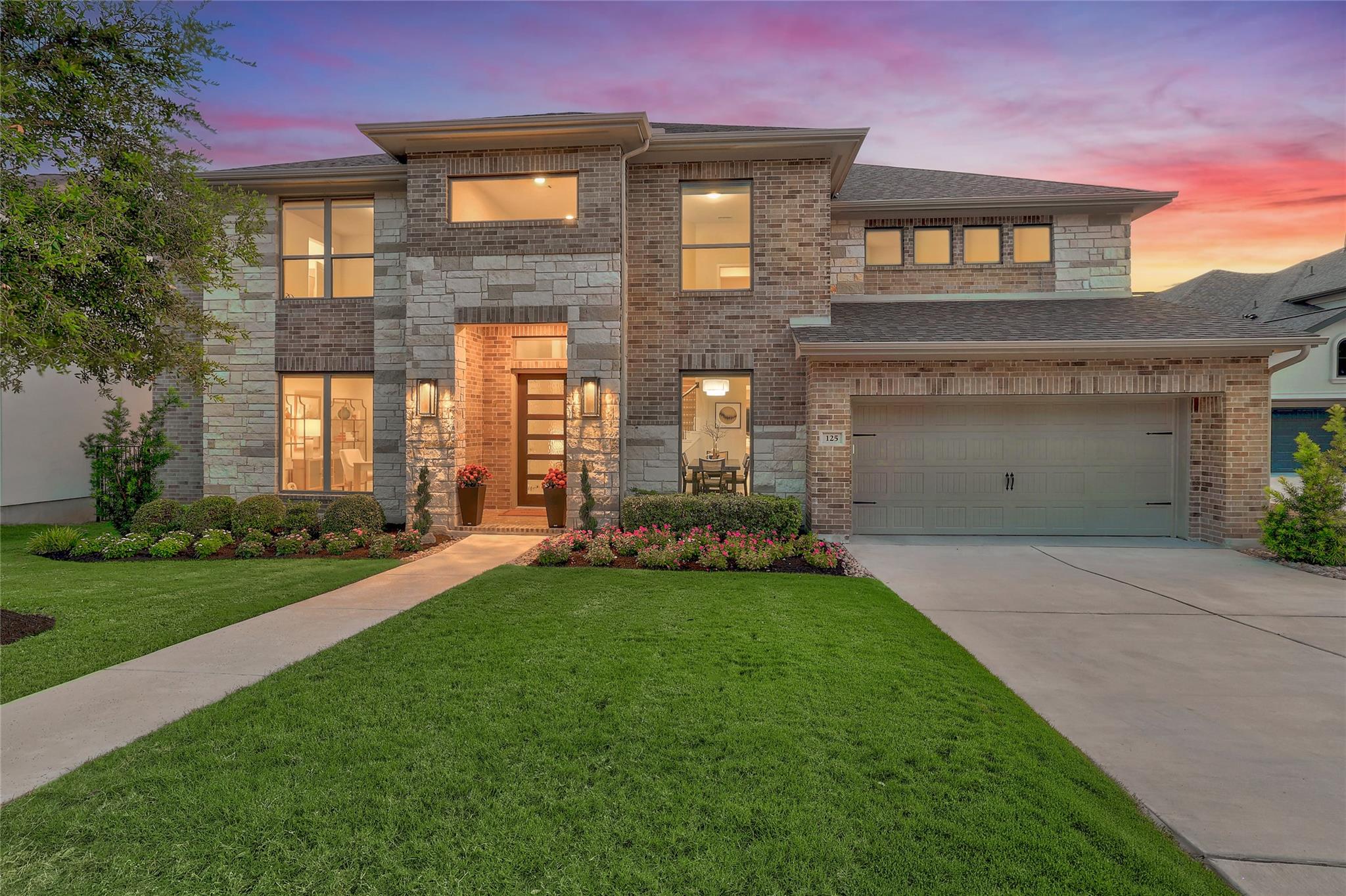125 Rosadi Cv Property Photo 1