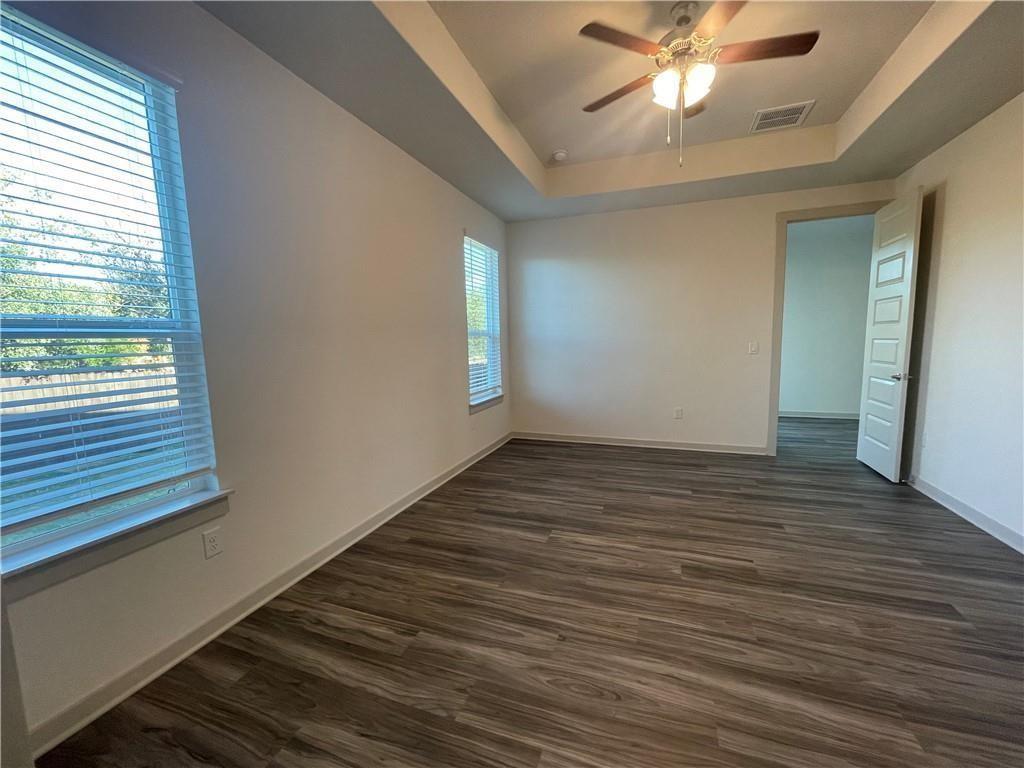 1648 Flying Horseshoe Bnd Property Photo 14