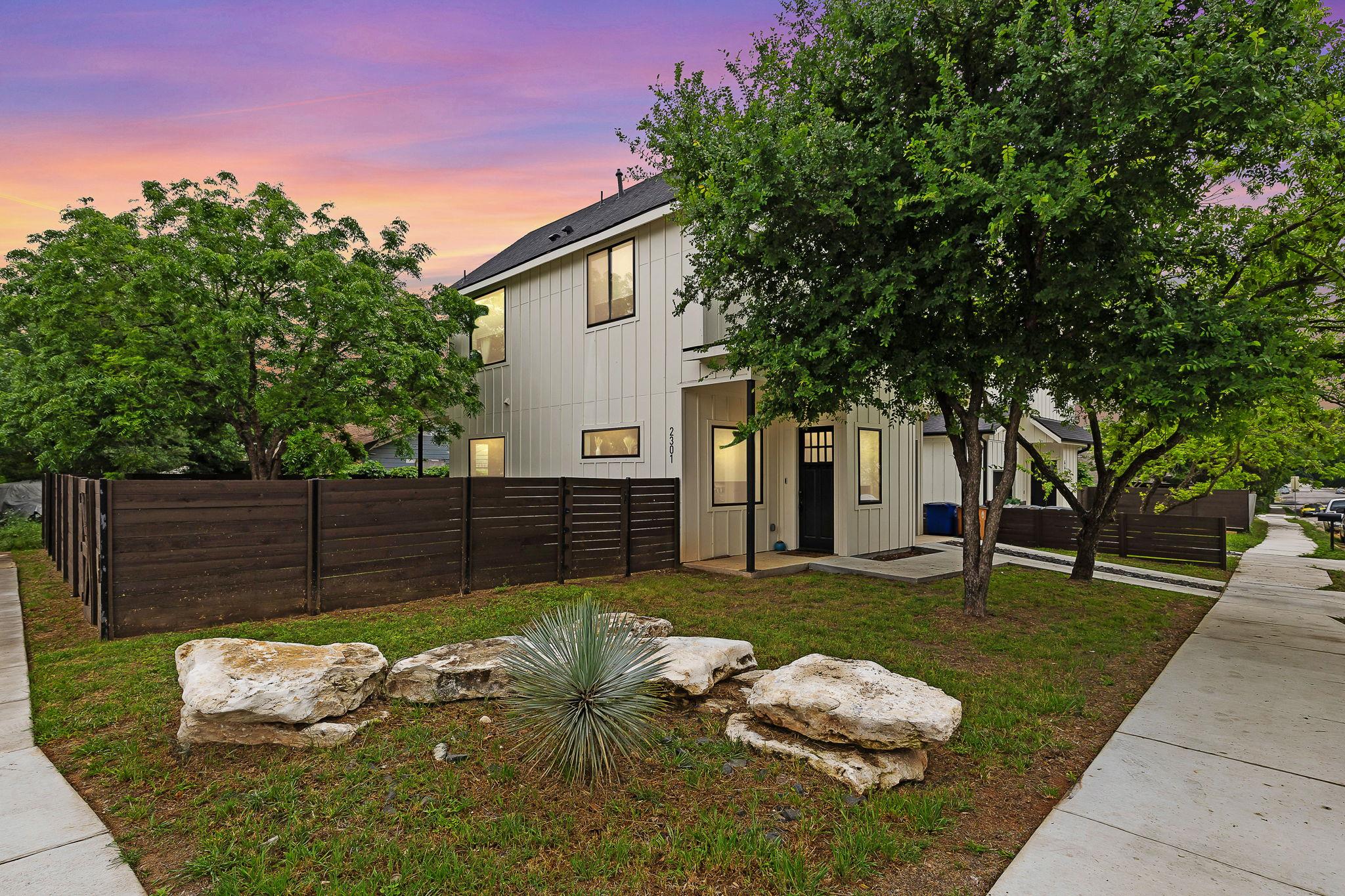 2301 Bendridge Trl Property Photo 3