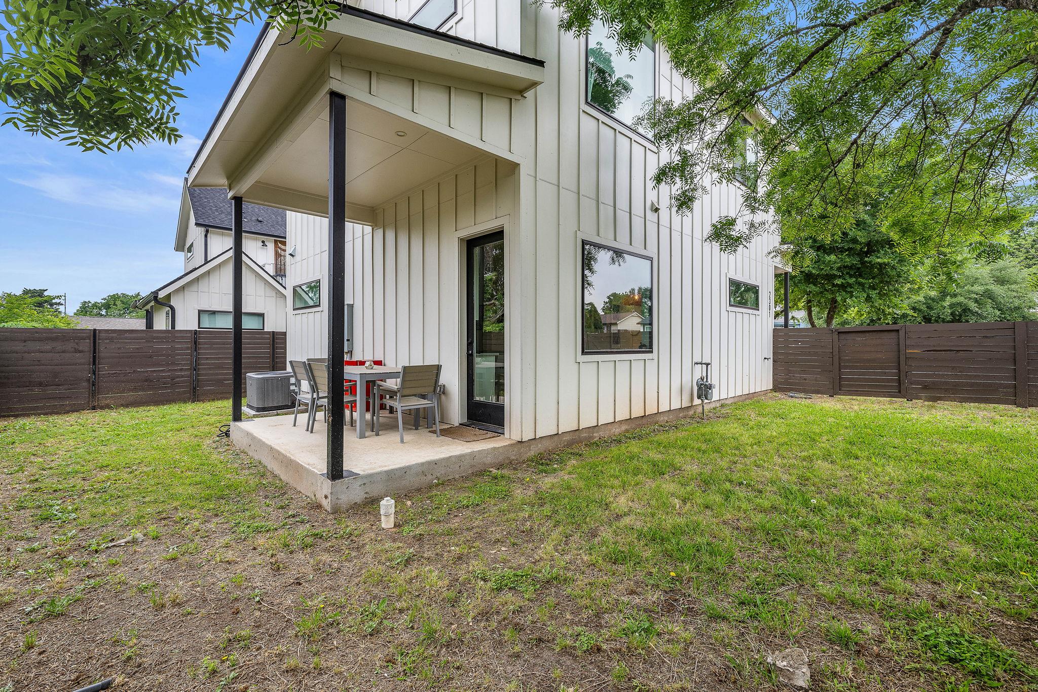 2301 Bendridge Trl Property Photo 17