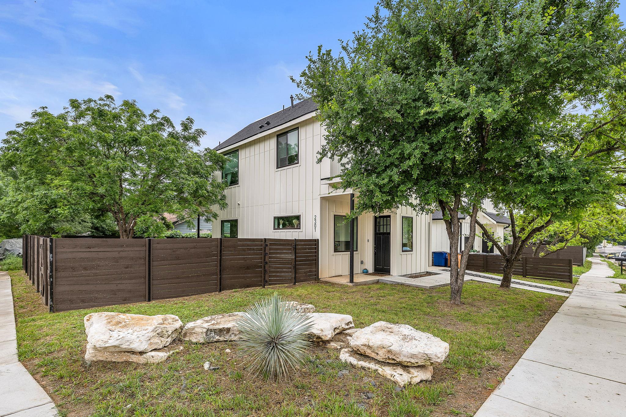 2301 Bendridge Trl Property Photo 18