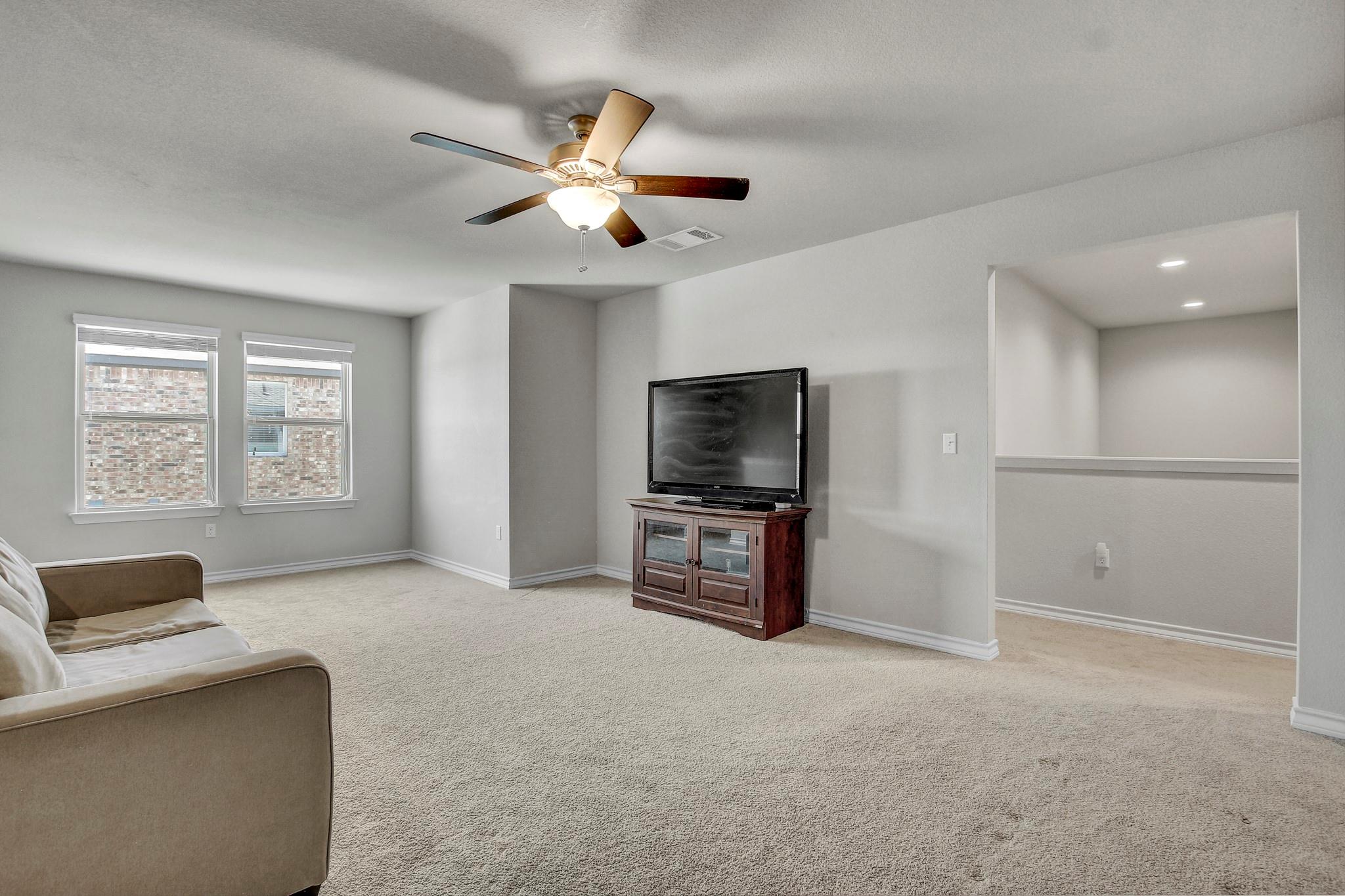 5912 Daly Dr Property Photo 20