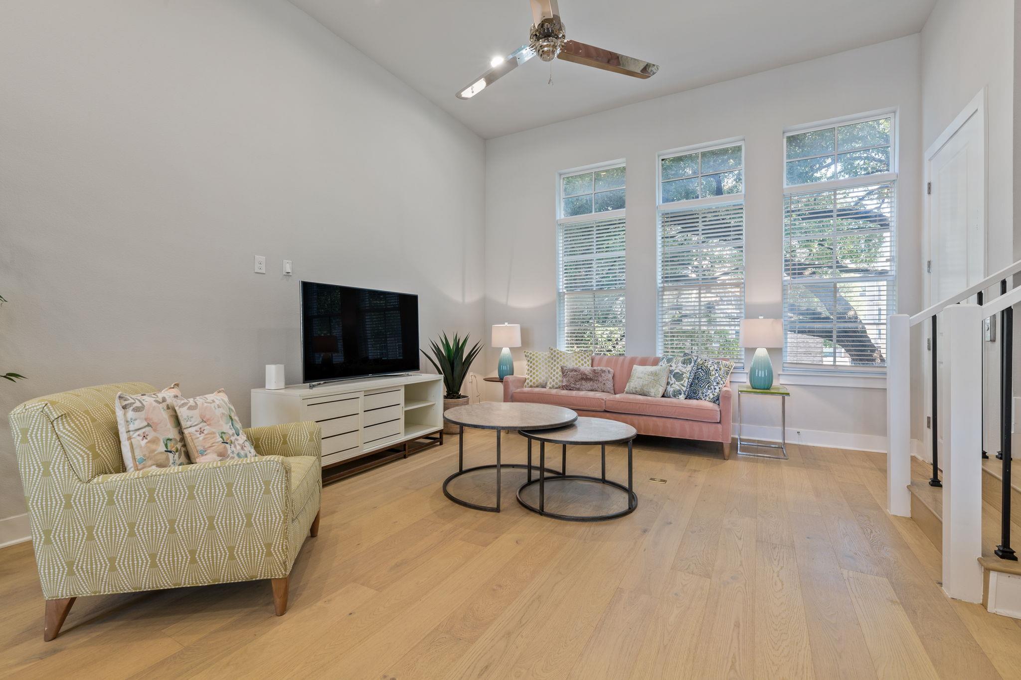 1301 Town Creek Dr #2 Property Photo 16