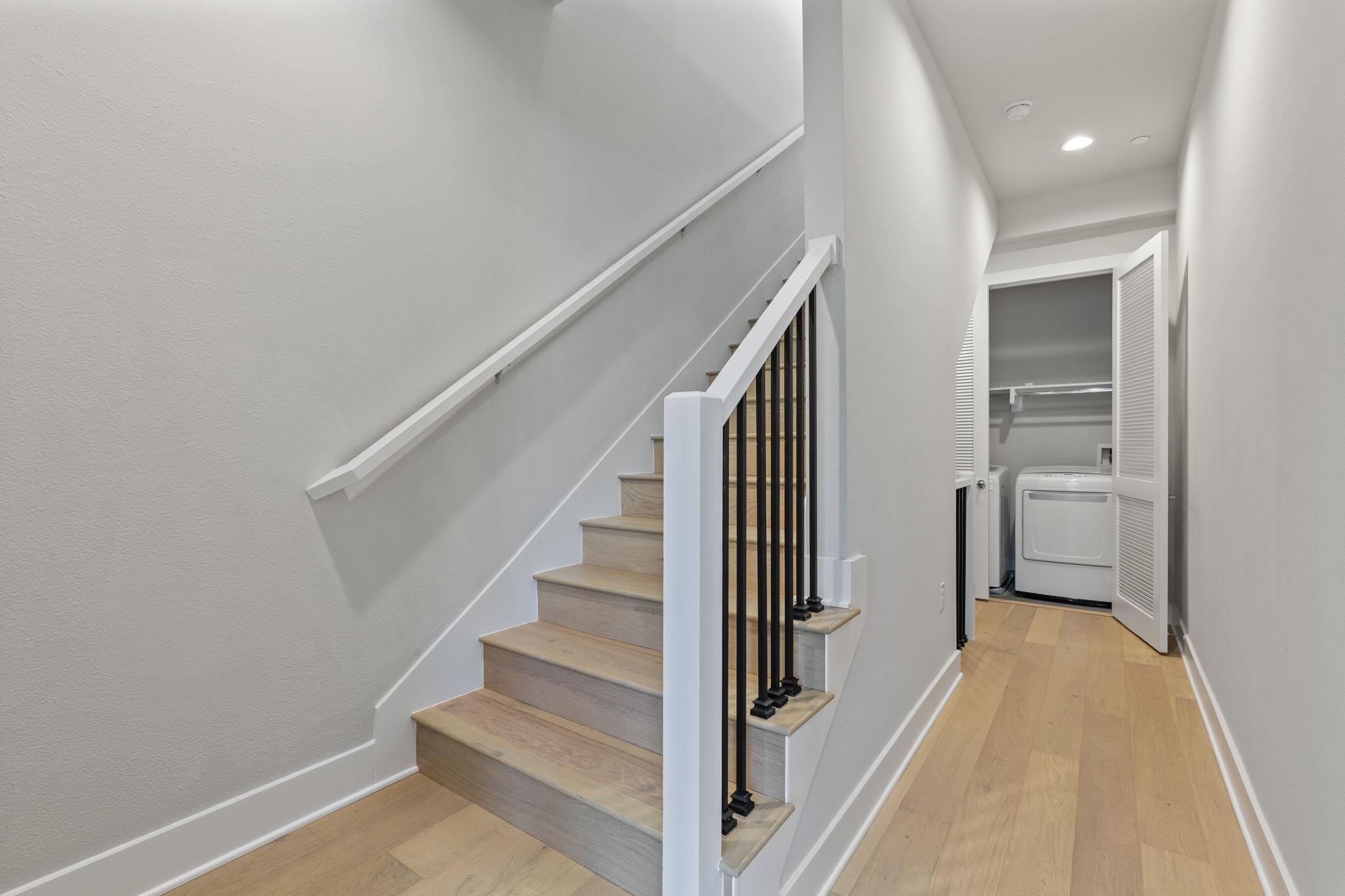 1301 Town Creek Dr #2 Property Photo 19