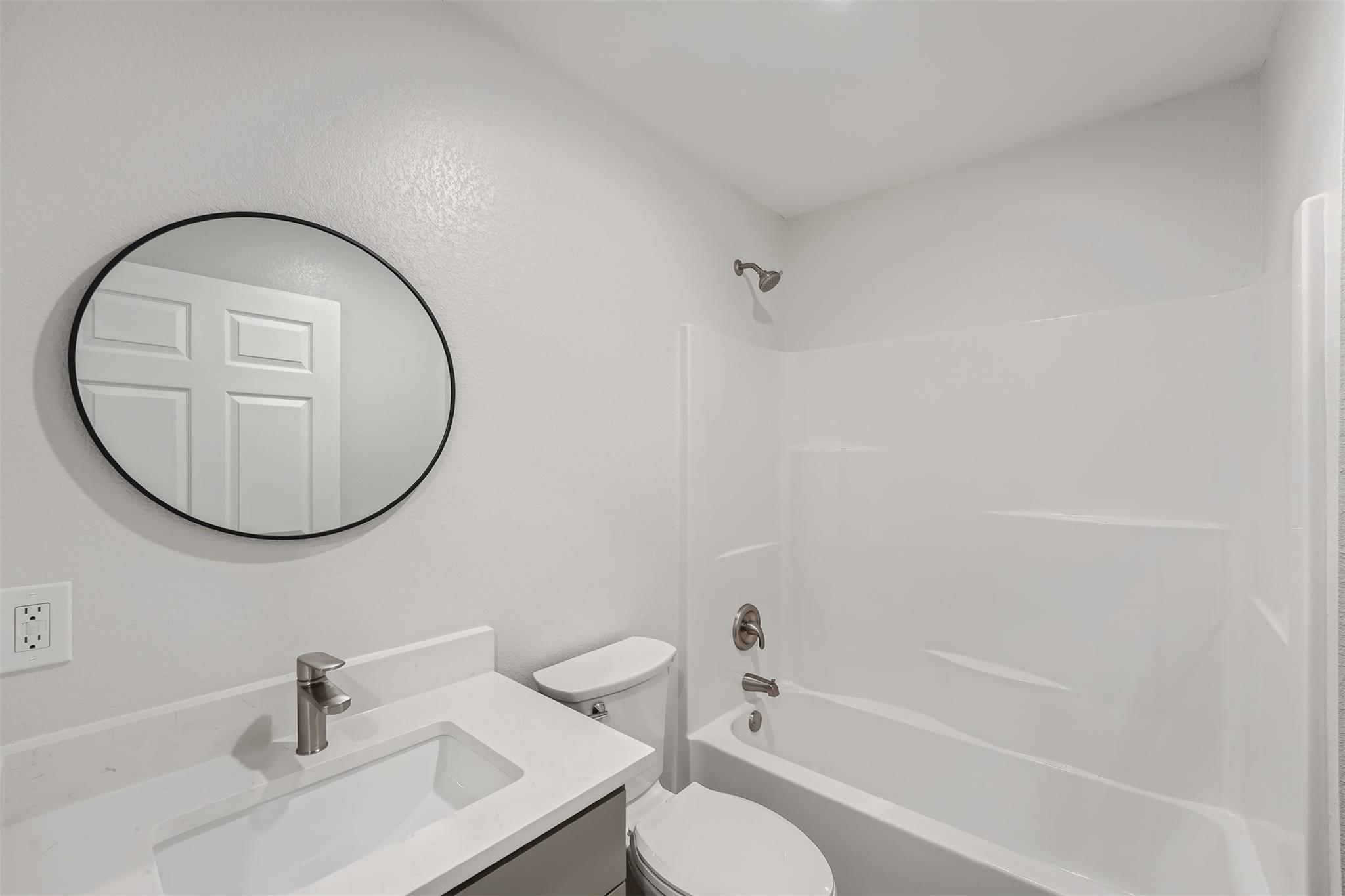 113 Fisher St 109 A&b, 111 A&b, 113a&b Property Photo 21