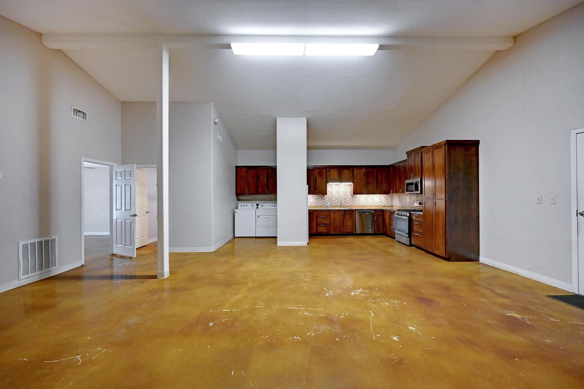 1940 S Magnolia Ave Property Photo 15