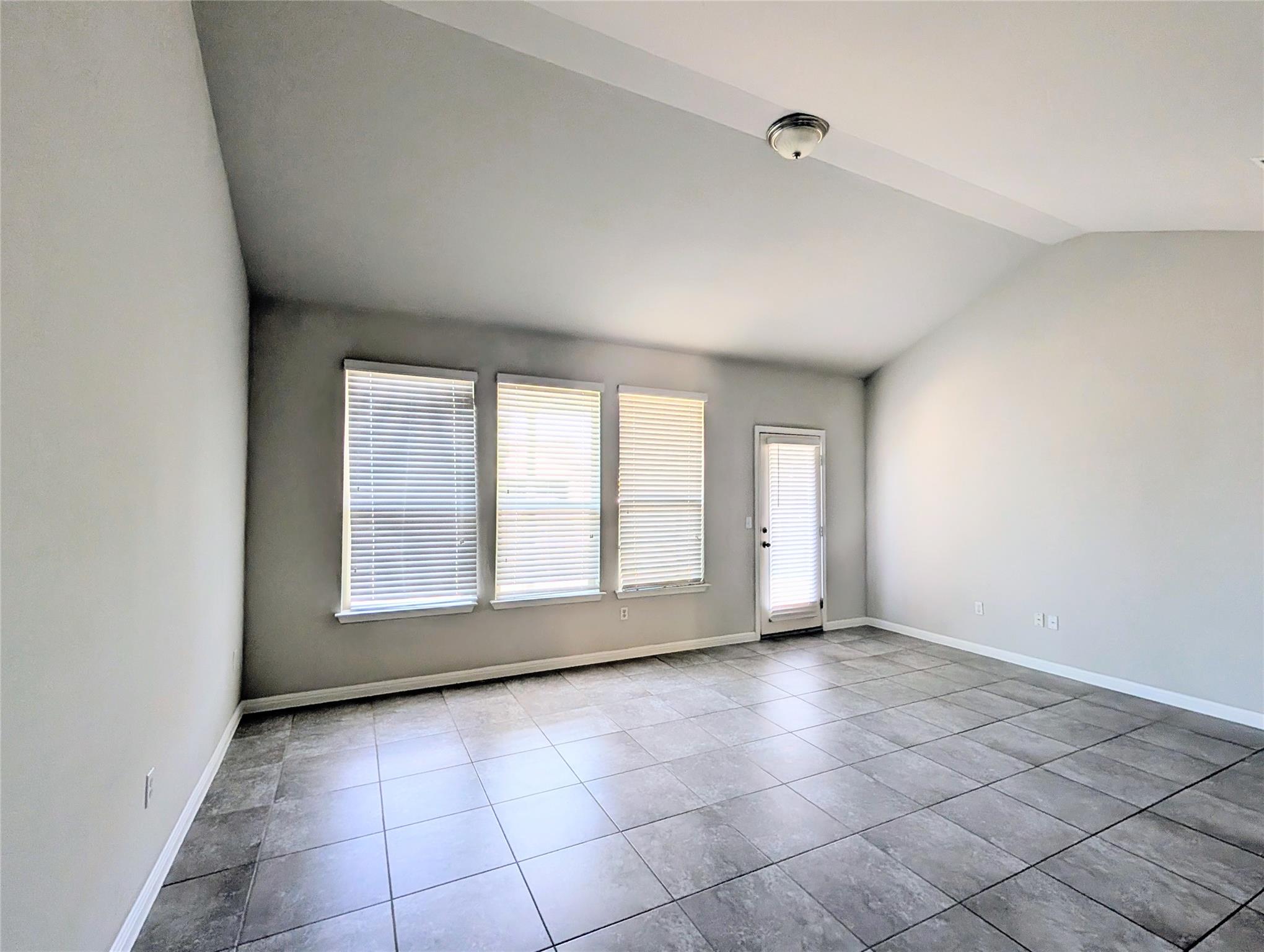 11000 Bruneau Trl Property Photo 8