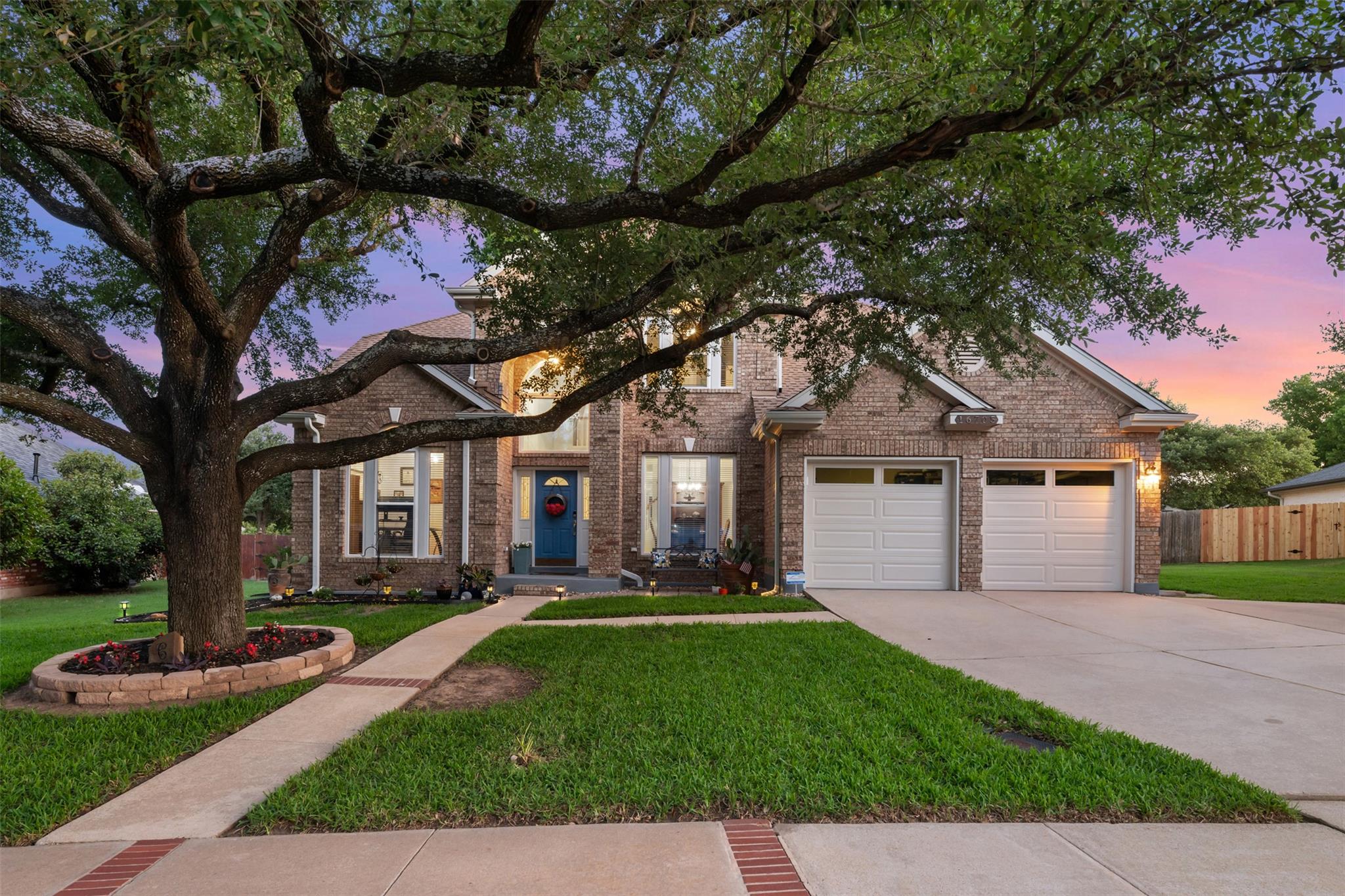 16705 Sabertooth Dr Property Photo