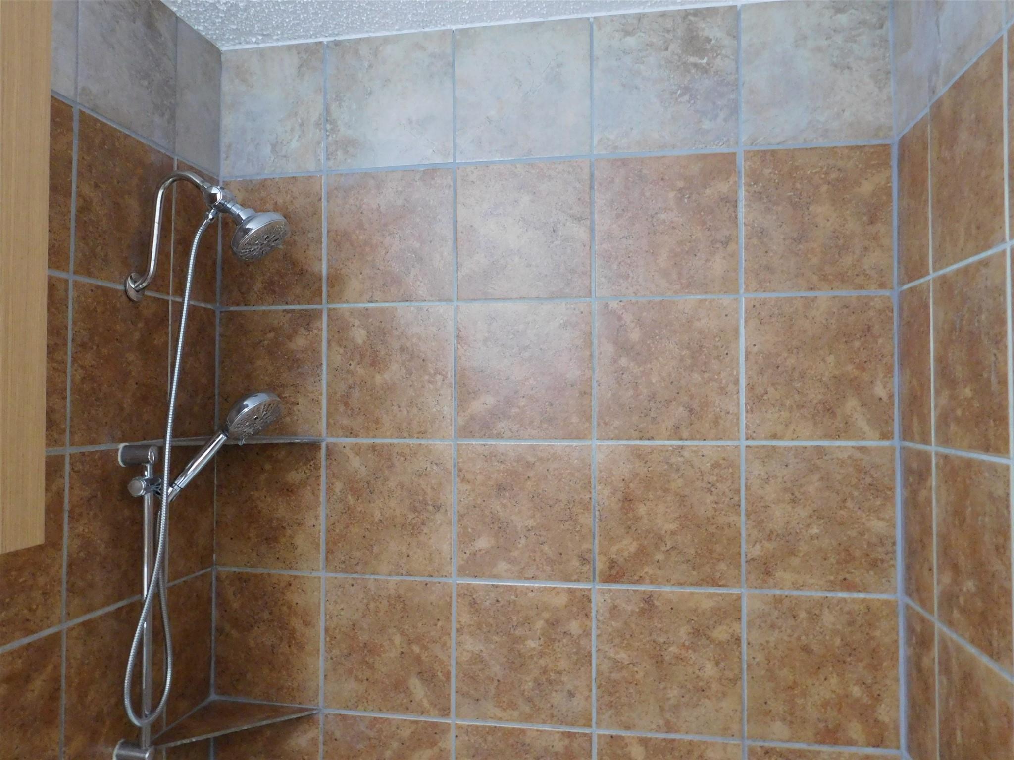 1100 Jolena Cir Property Photo 13