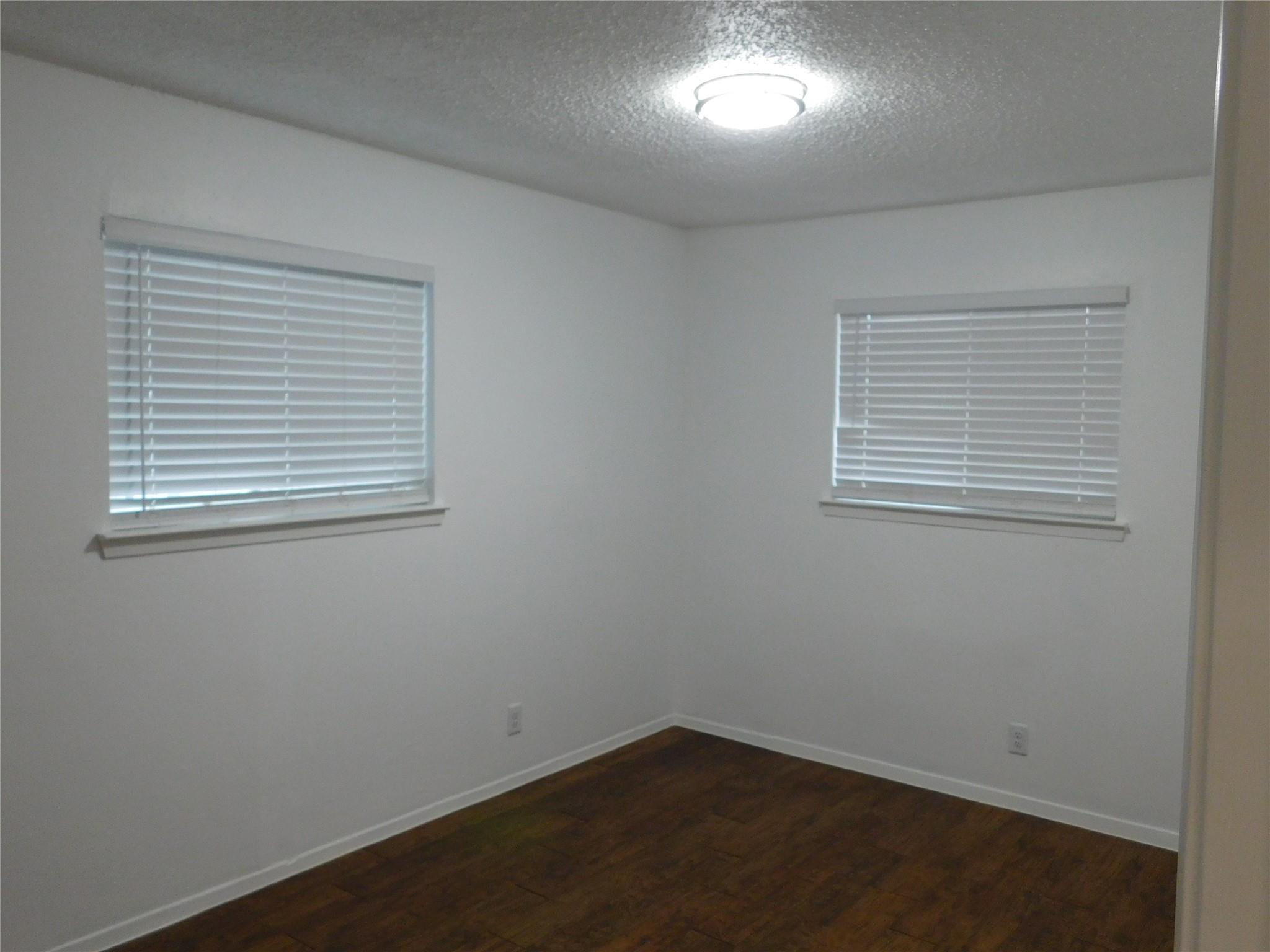 1100 Jolena Cir Property Photo 16