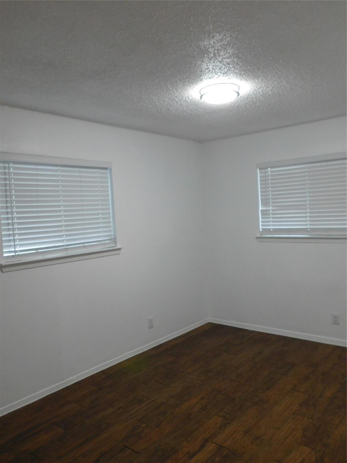 1100 Jolena Cir Property Photo 17