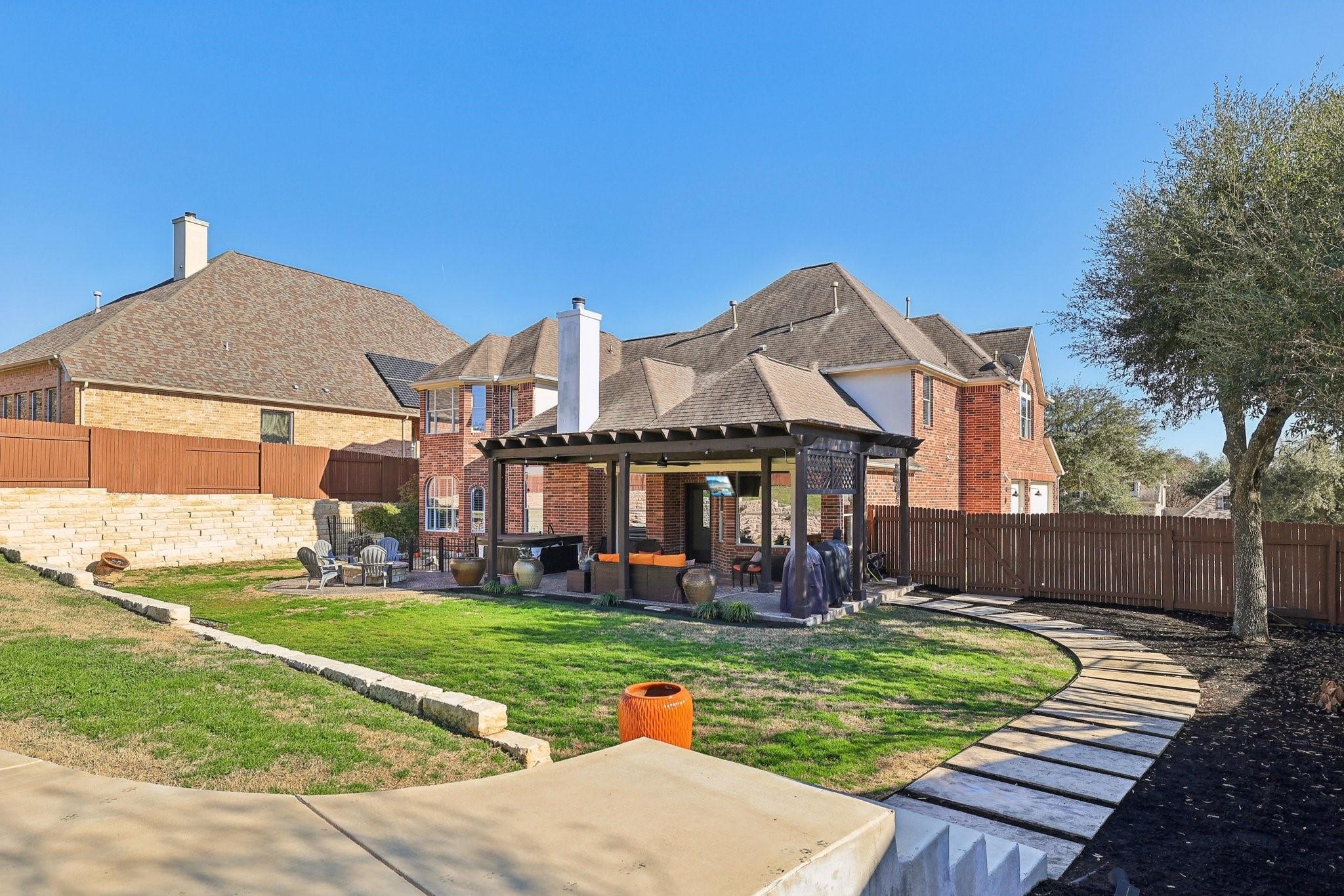 160 Daisy Path Property Photo 32
