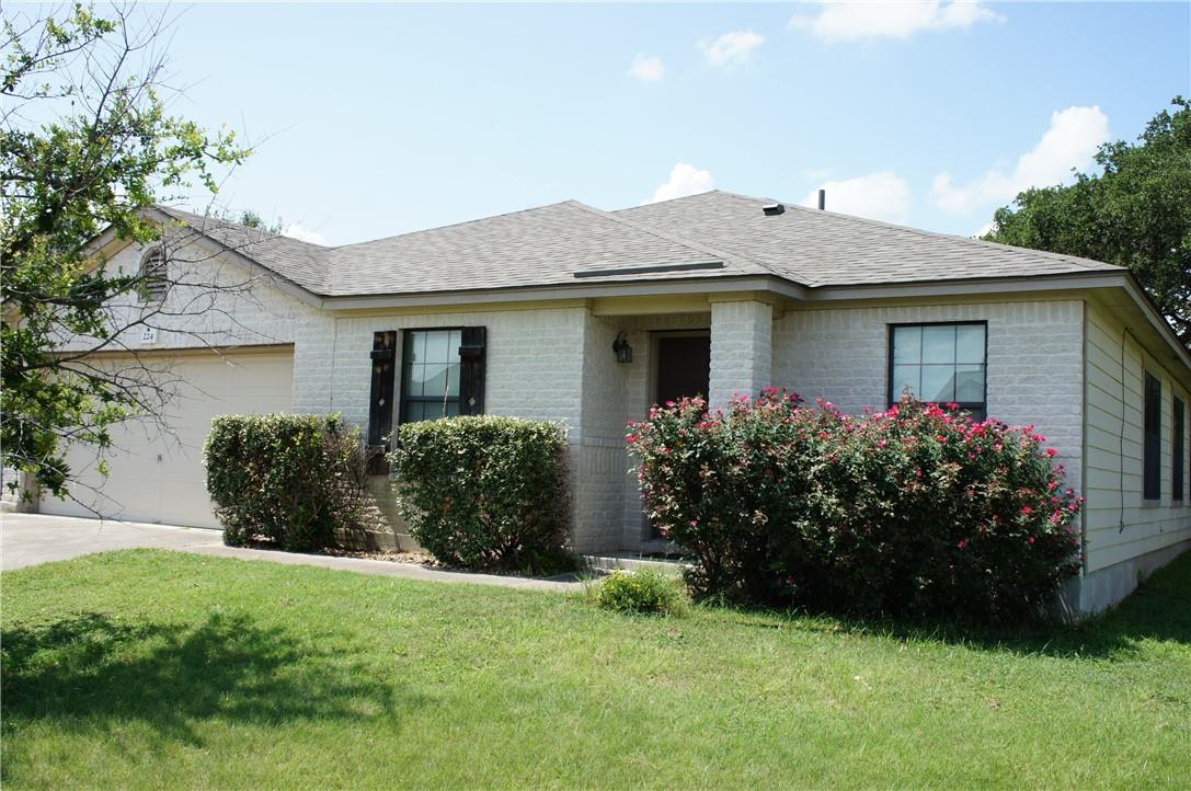 224 Wildwood Dr Property Photo 3