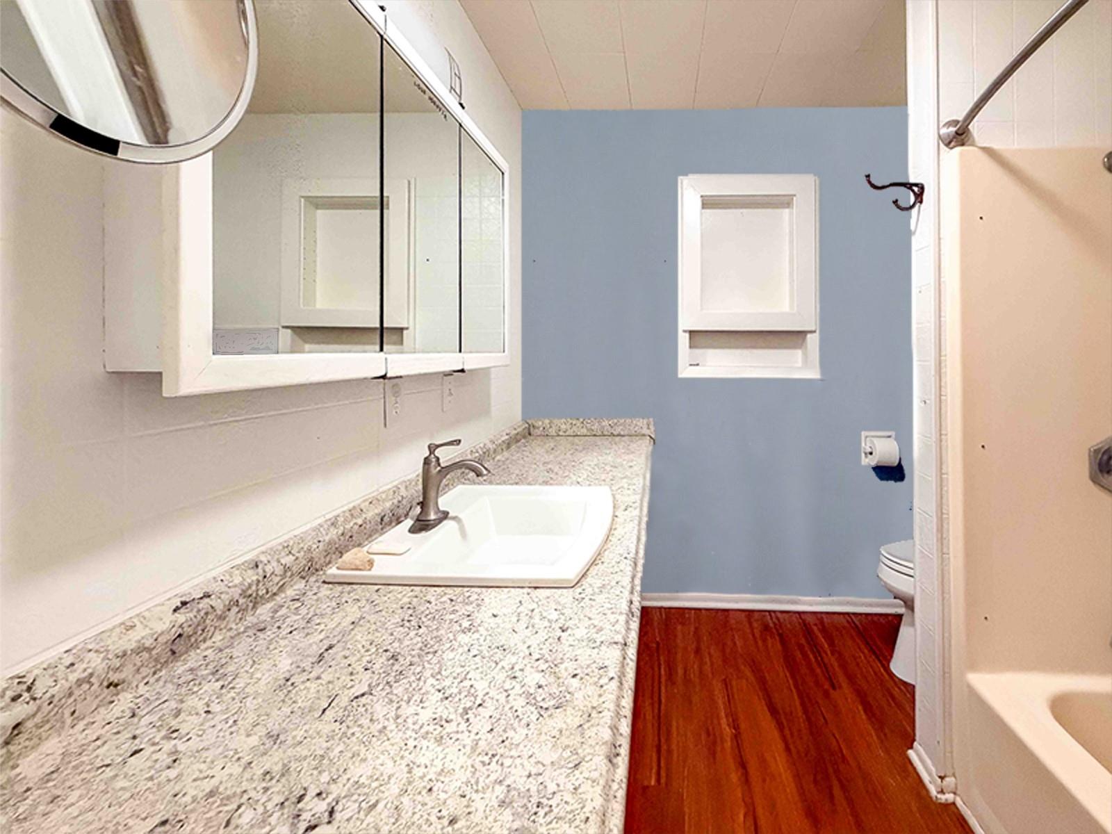 207 Crockett St Property Photo 10
