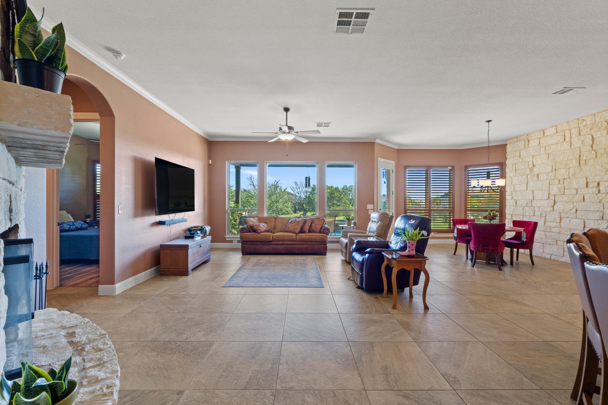 468 Bold Sundown None Property Photo 6