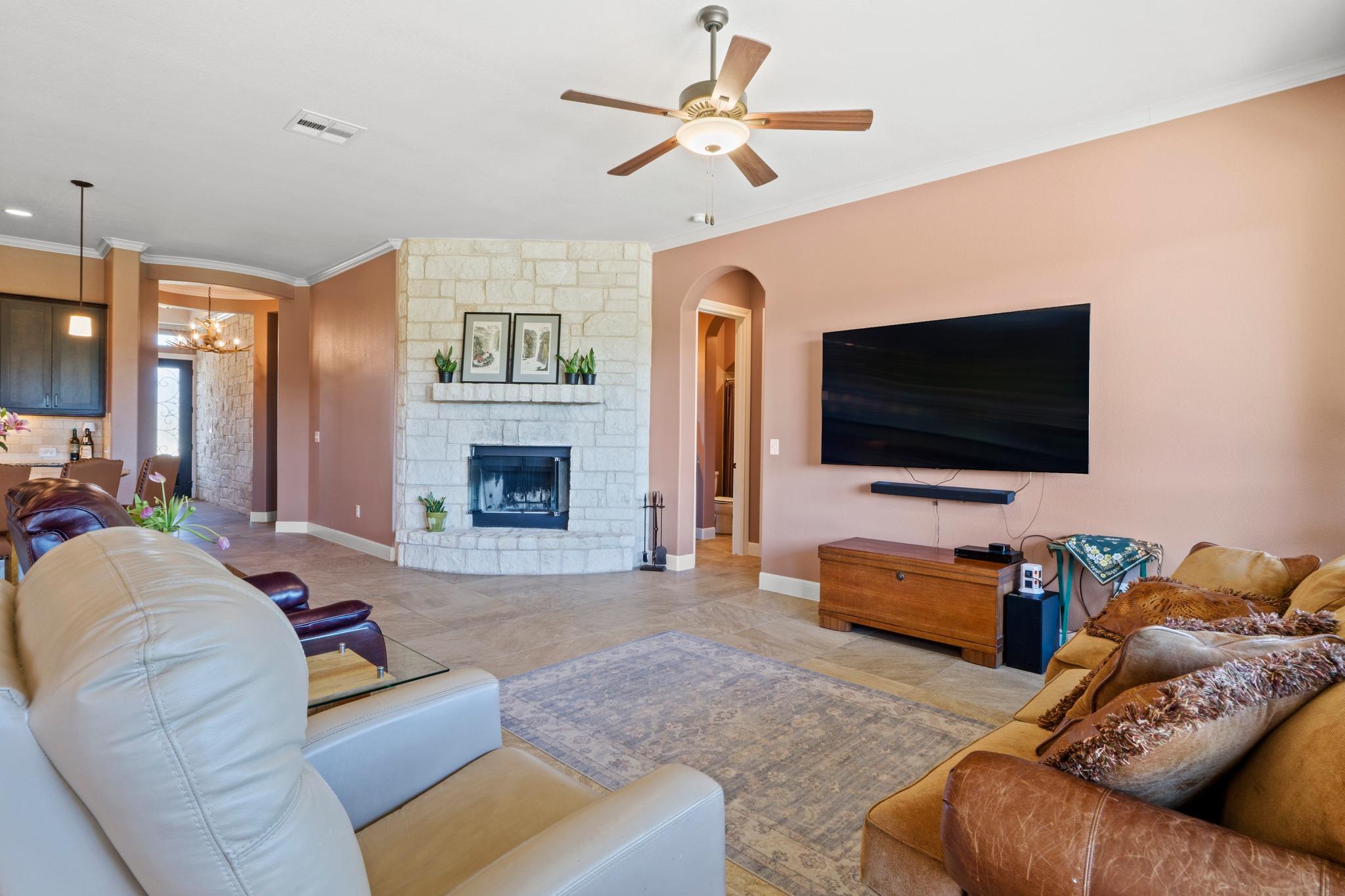 468 Bold Sundown None Property Photo 7