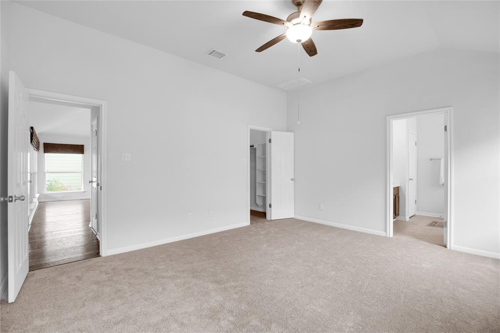 281 Hutton Dr Property Photo 23