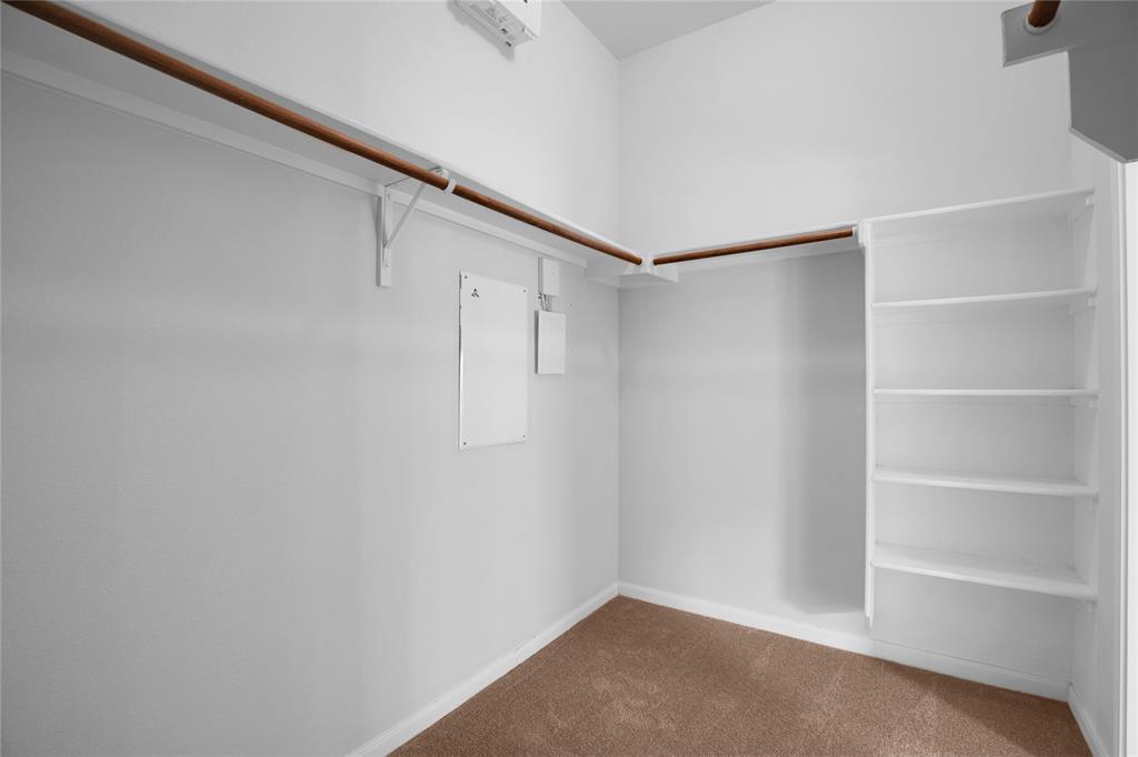 281 Hutton Dr Property Photo 28