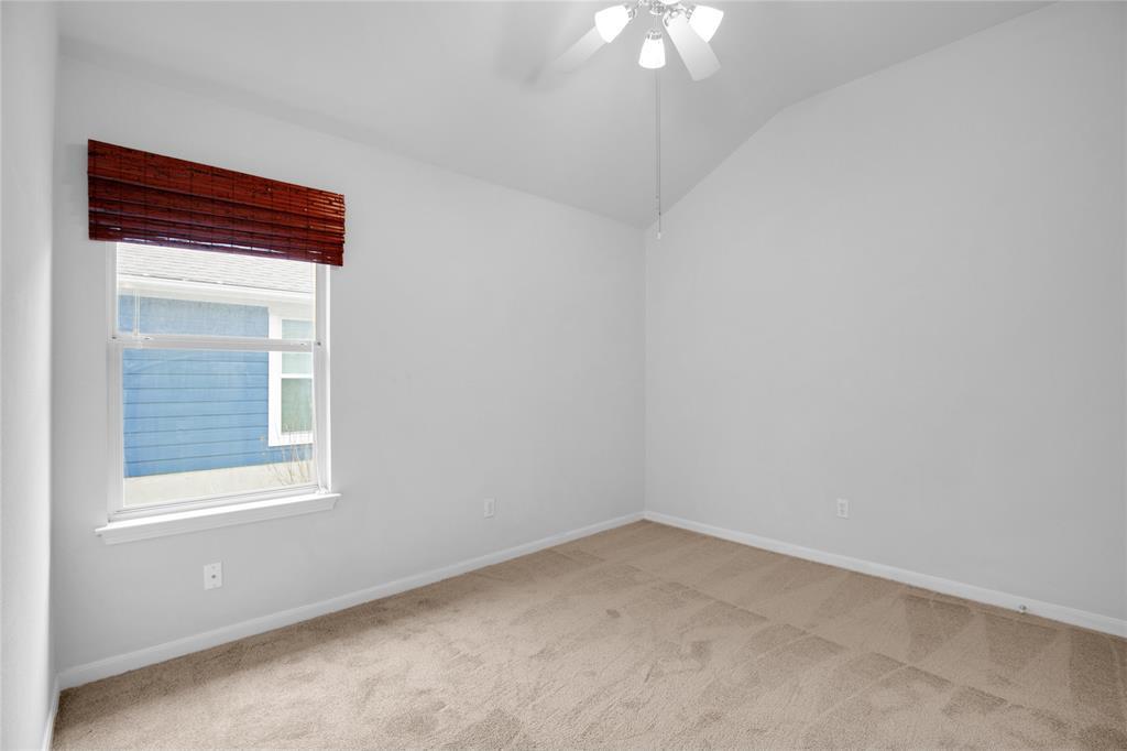281 Hutton Dr Property Photo 32