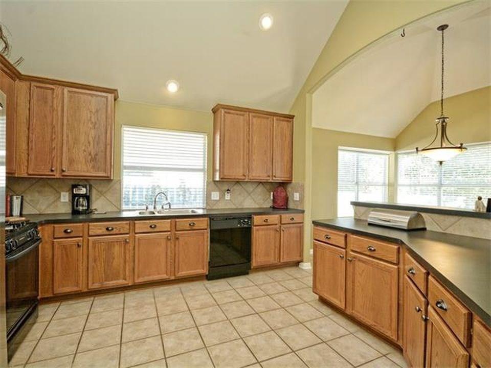 4013 Galena Hills Dr Property Photo 8