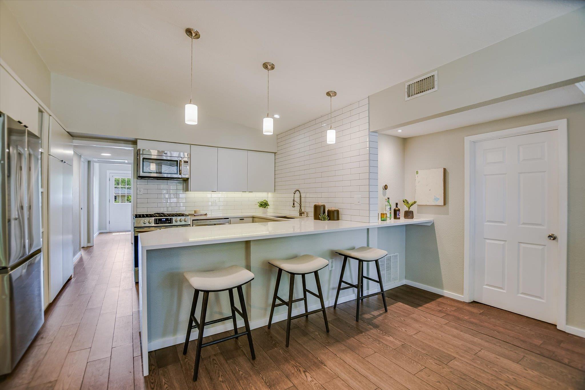 1309 Morrow St Property Photo 9