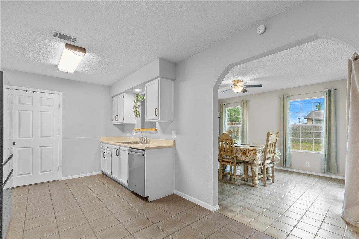 4103 Koala Dr Property Photo 1