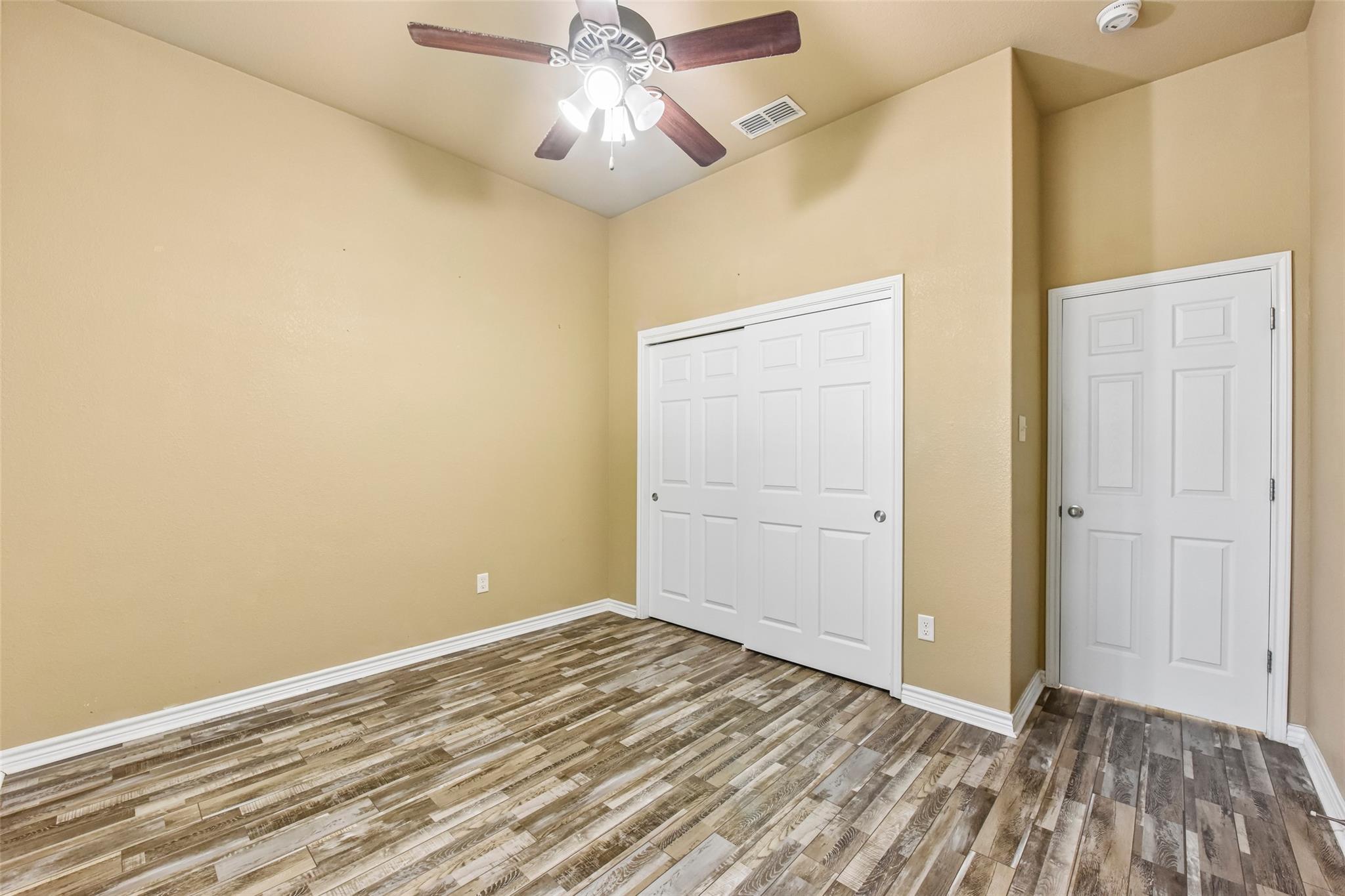 1319 Branchwood Way Property Photo 27