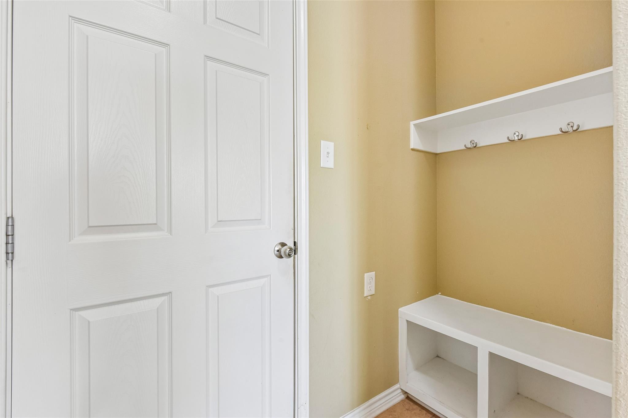 1319 Branchwood Way Property Photo 33