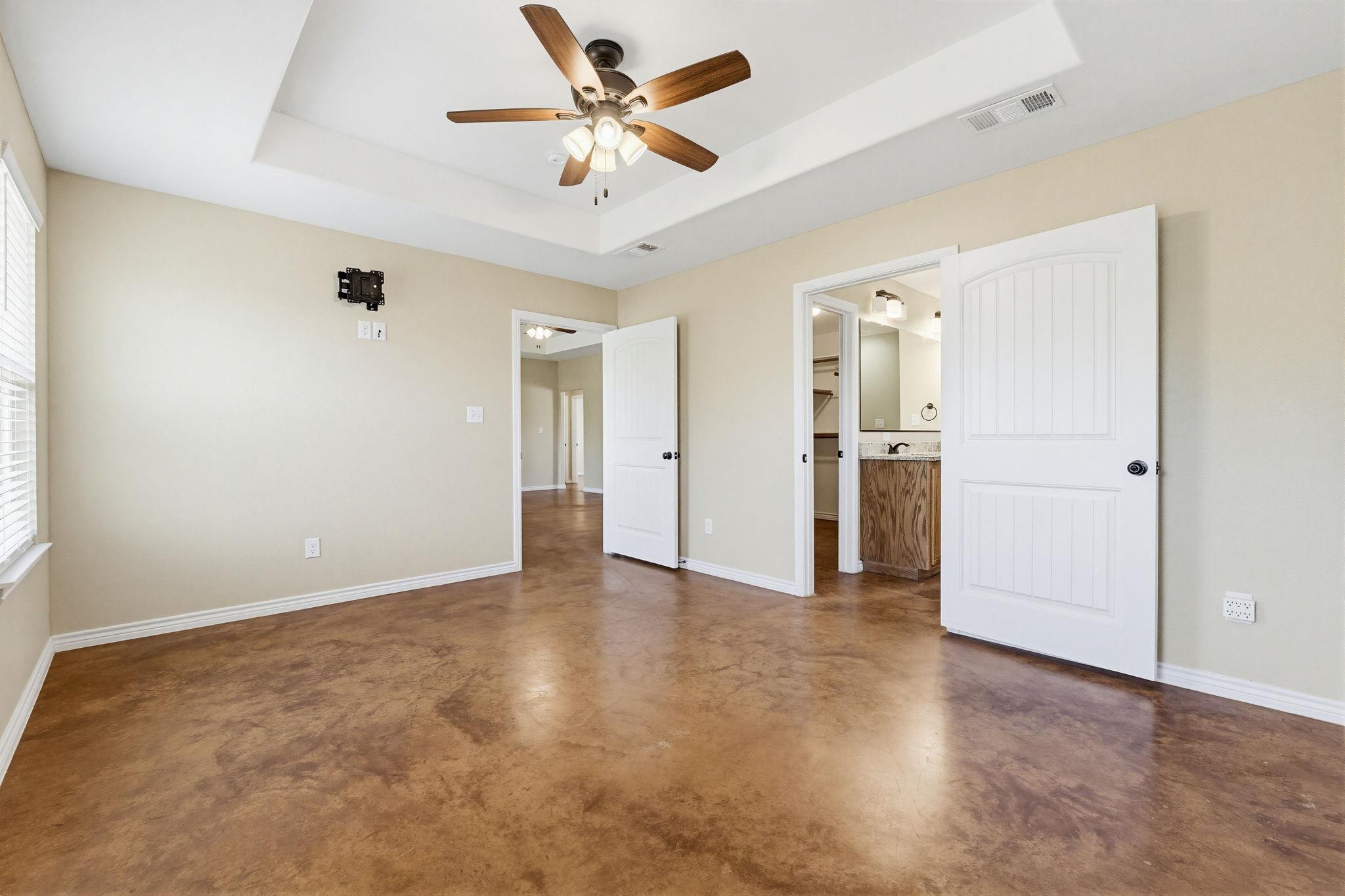 1124 Limestone Dr Property Photo 15