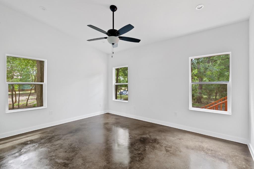 319 Lamaloa Ln Property Photo 9