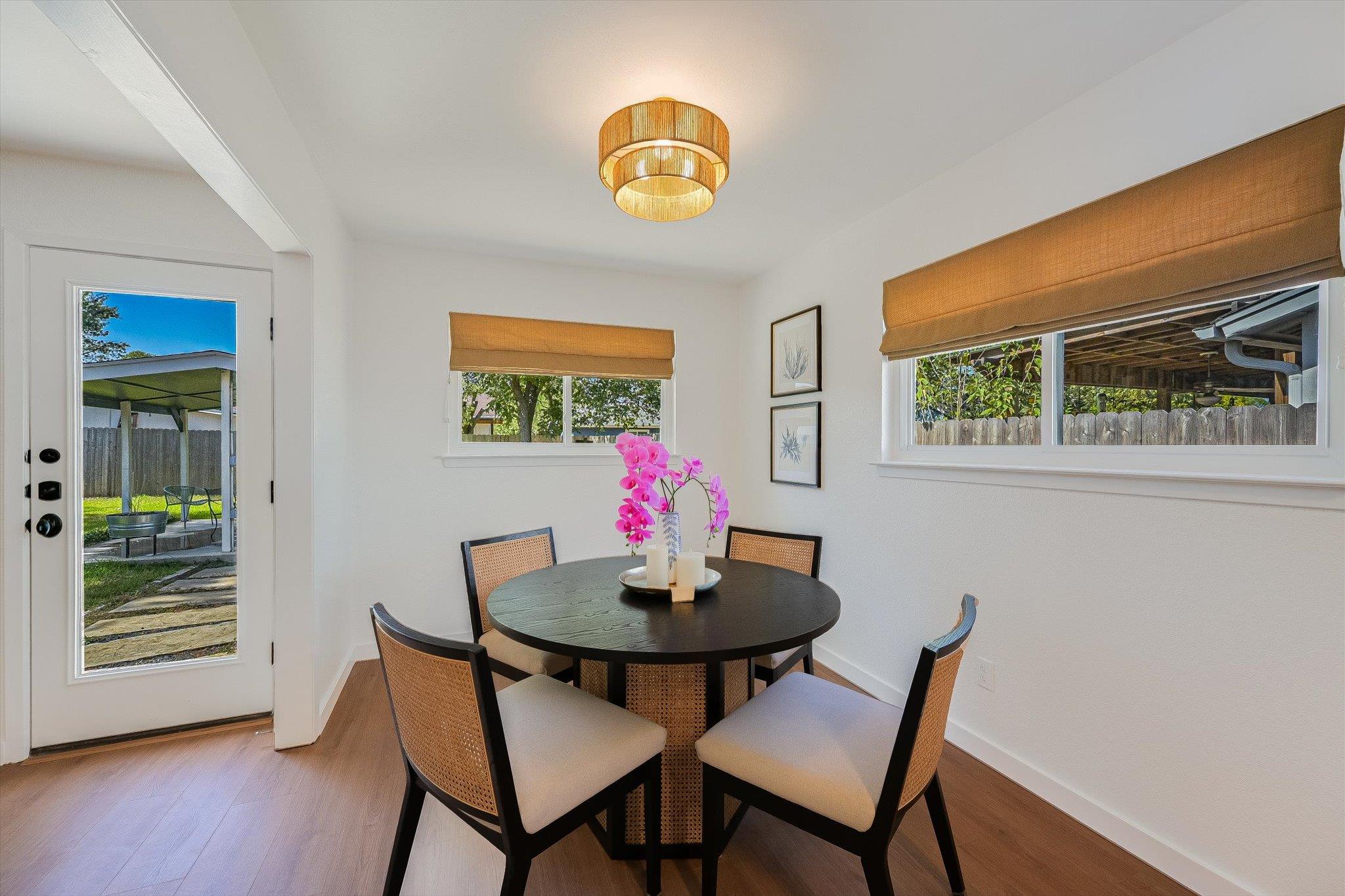 3211 Paisano Trl Property Photo 10