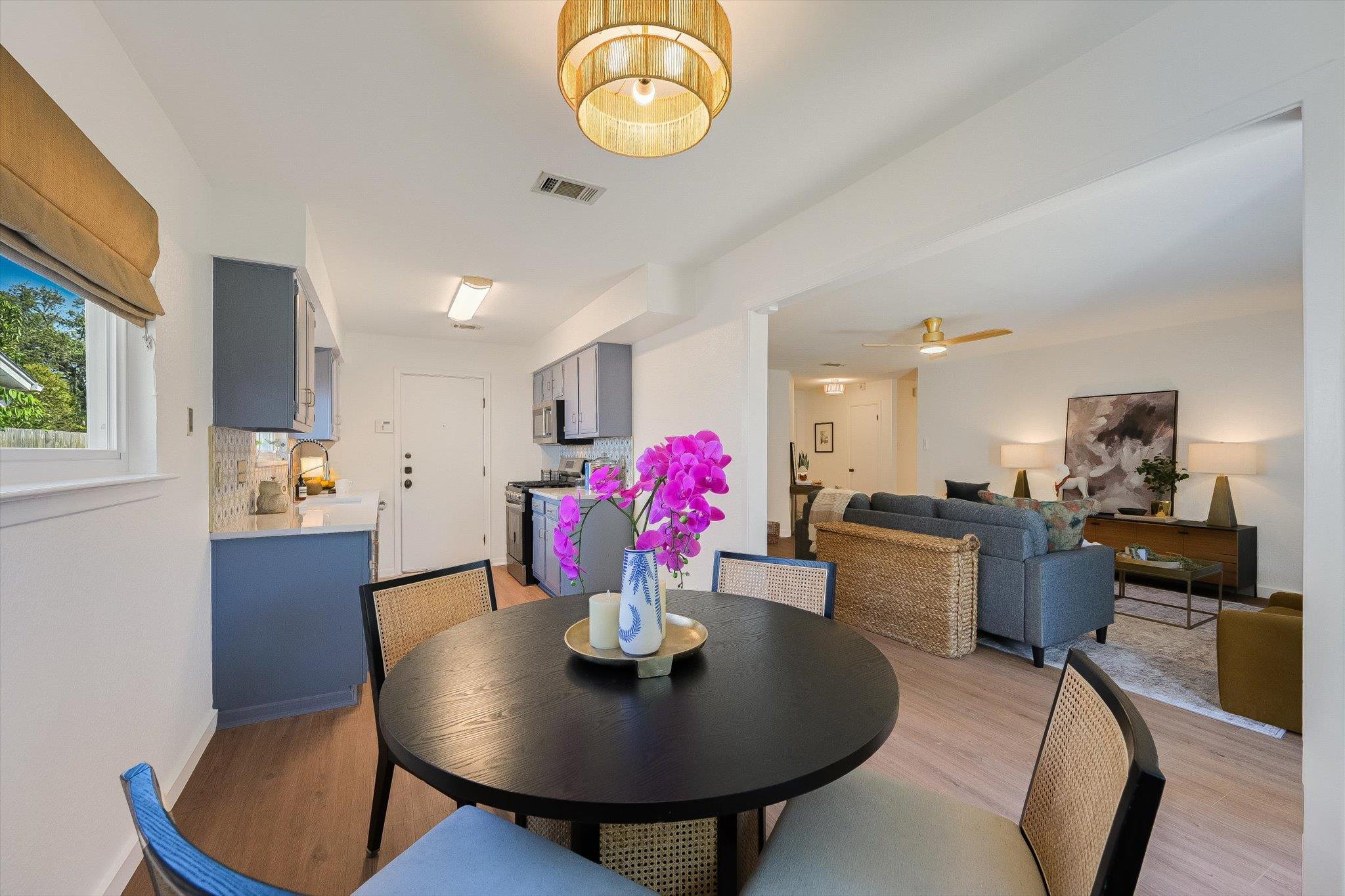 3211 Paisano Trl Property Photo 11