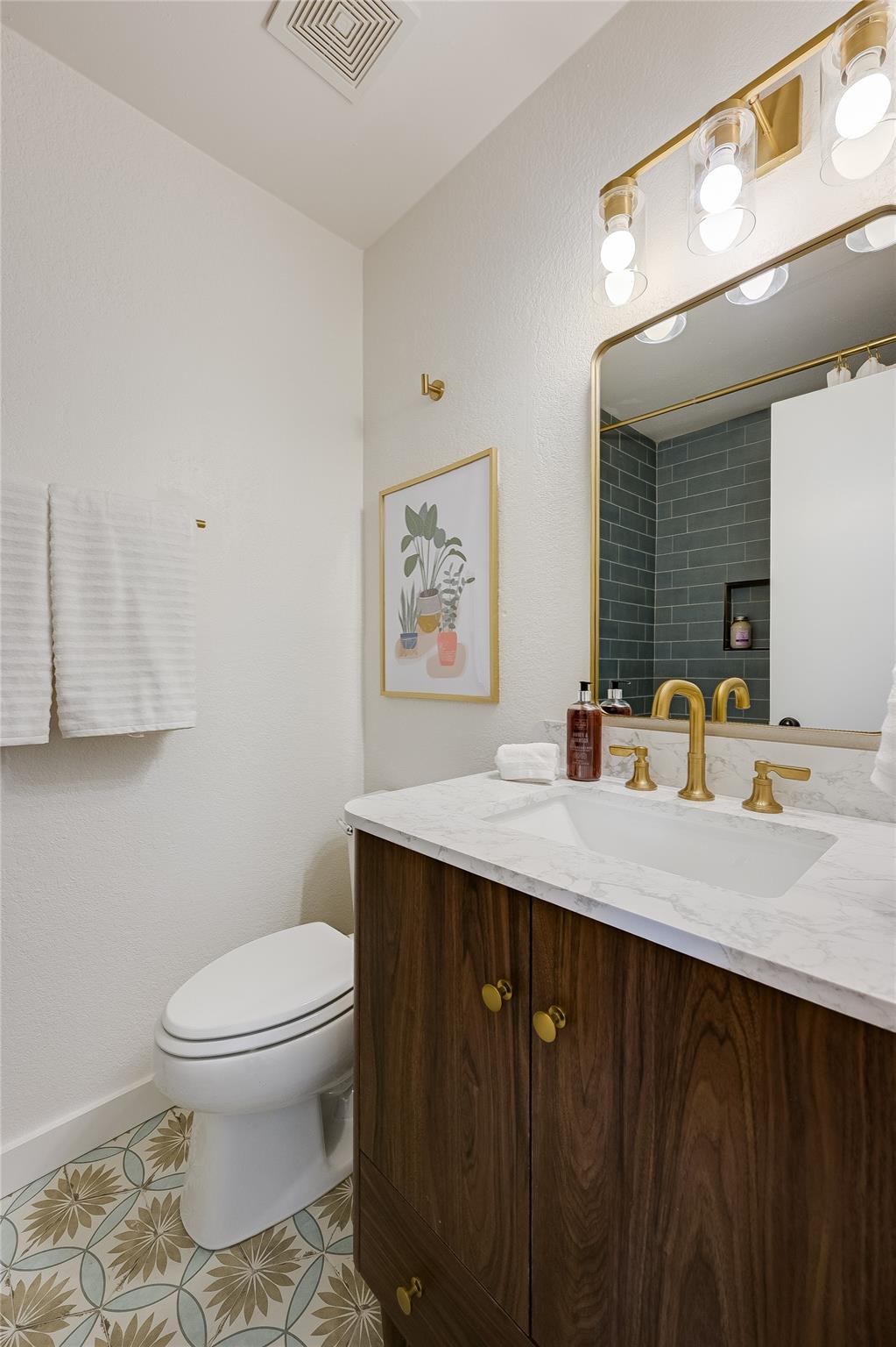3211 Paisano Trl Property Photo 14