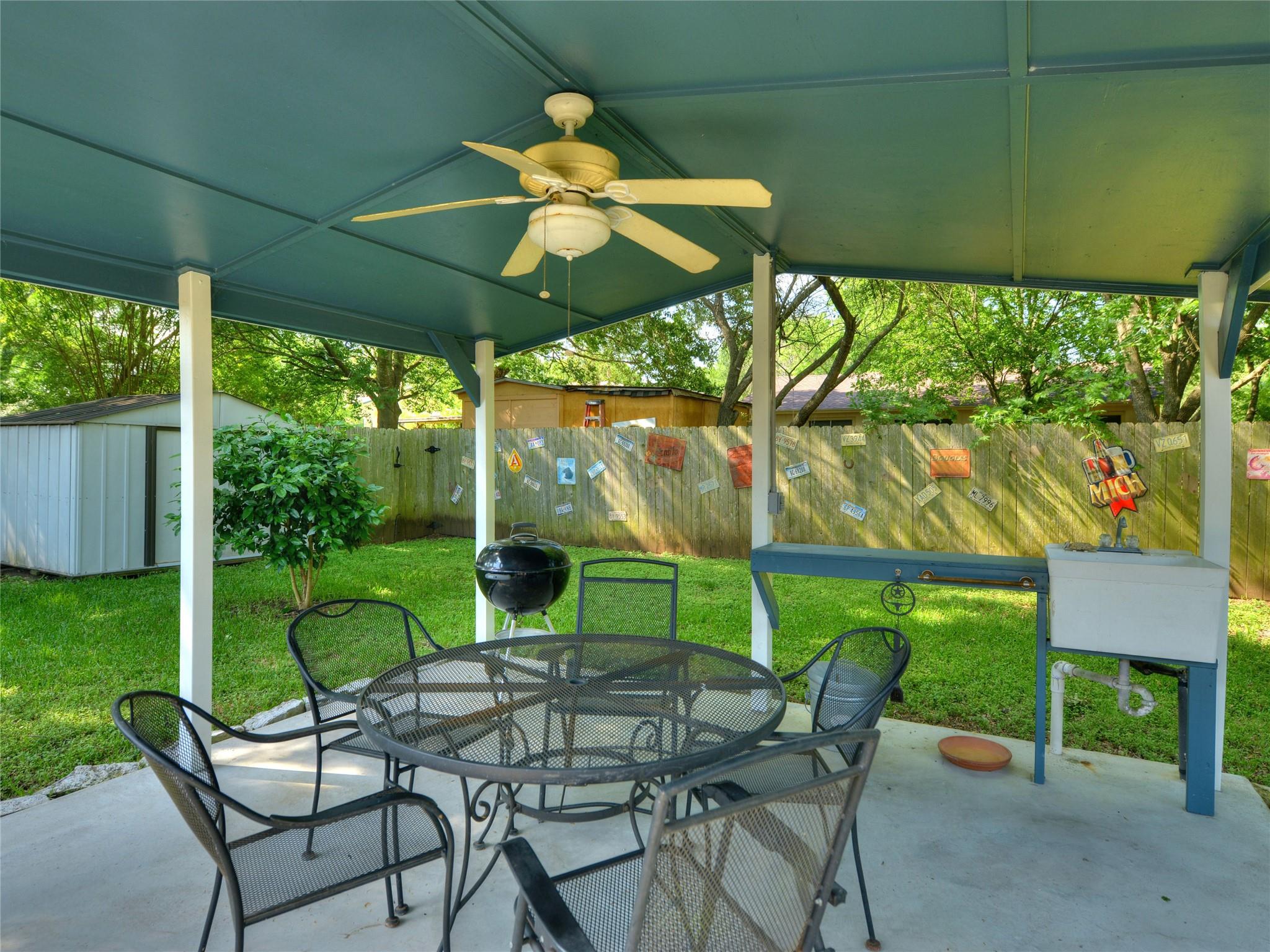 3211 Paisano Trl Property Photo 21