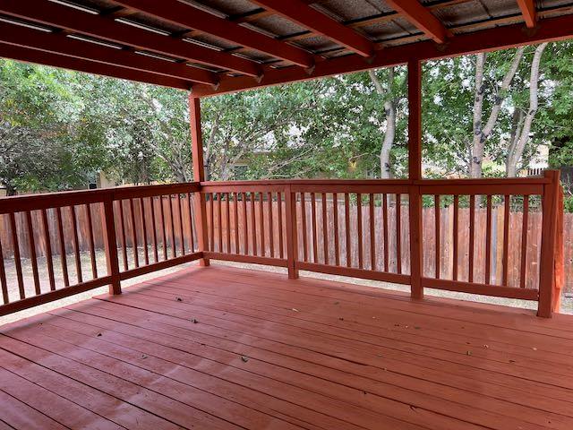 140 Fall Creek Dr Property Photo 9