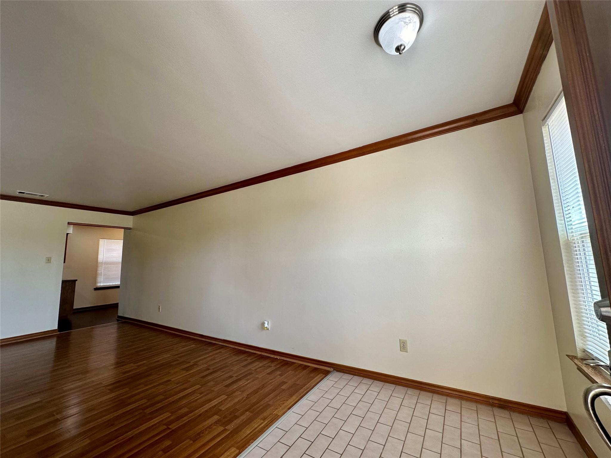 40200 Settlers Path Property Photo 2