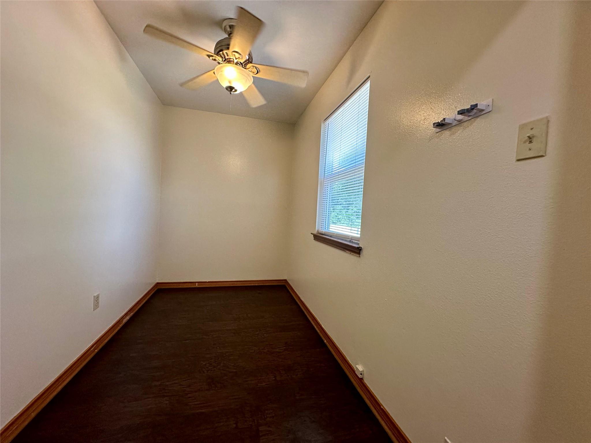 40200 Settlers Path Property Photo 11