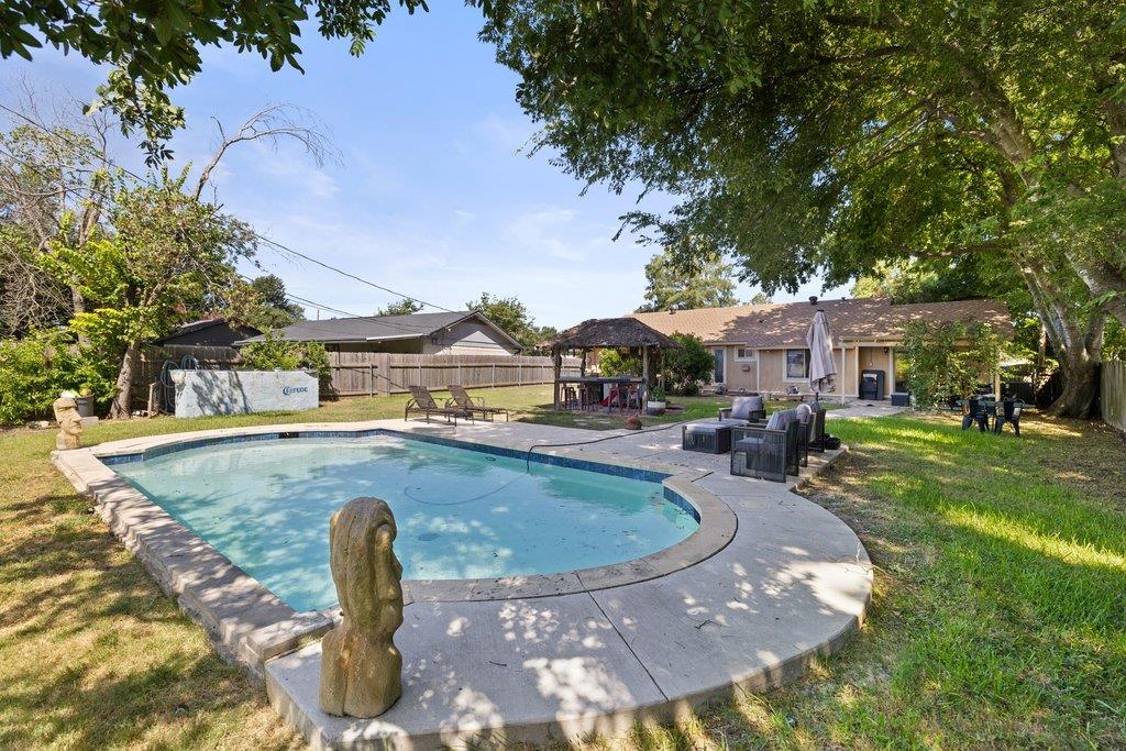 9513 Braeburn Gln Property Photo 16
