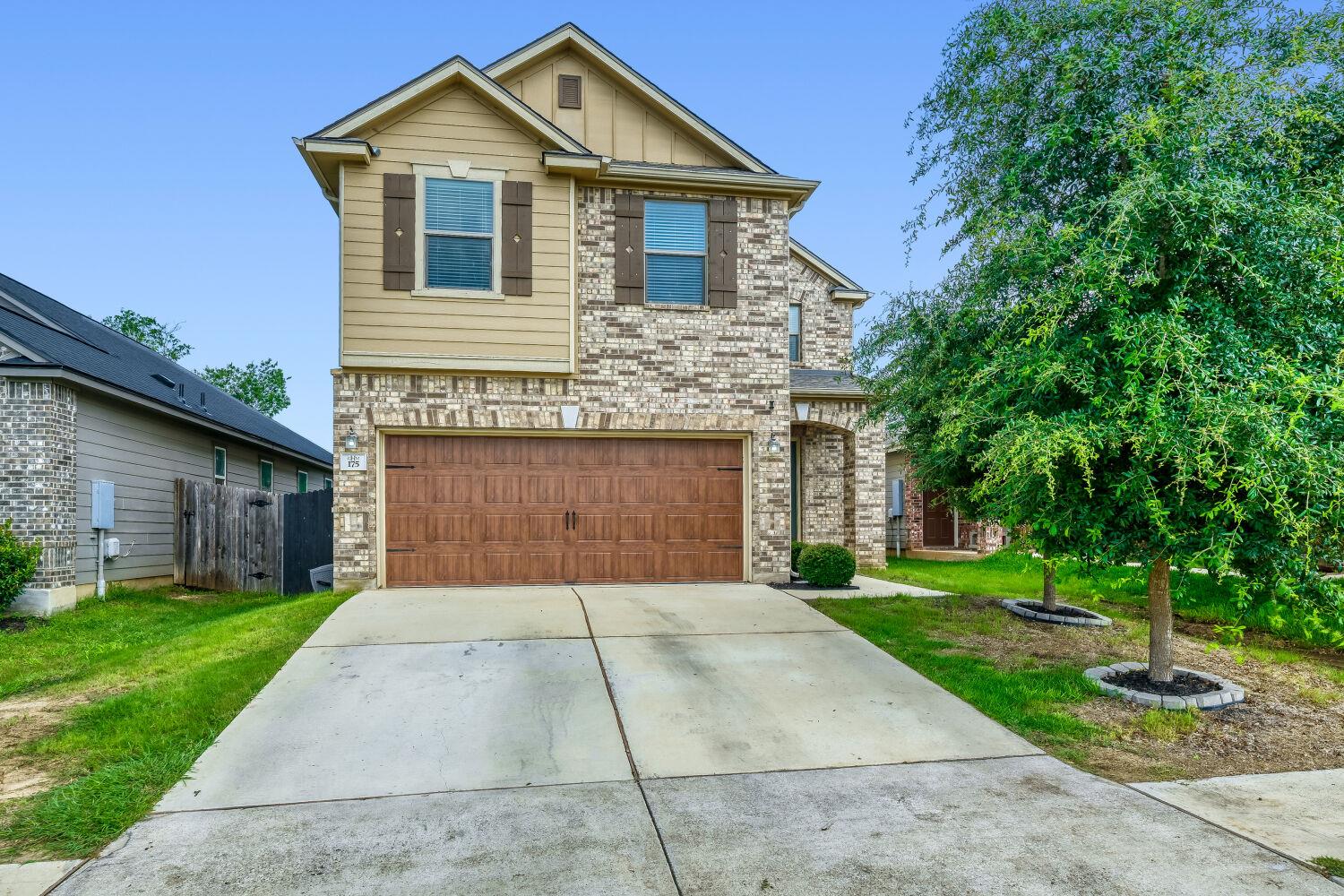 175 Gustaf Trl Property Photo 1