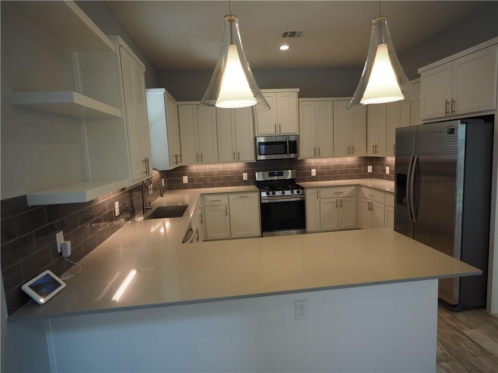 6913 Providence Ave #a Property Photo 9